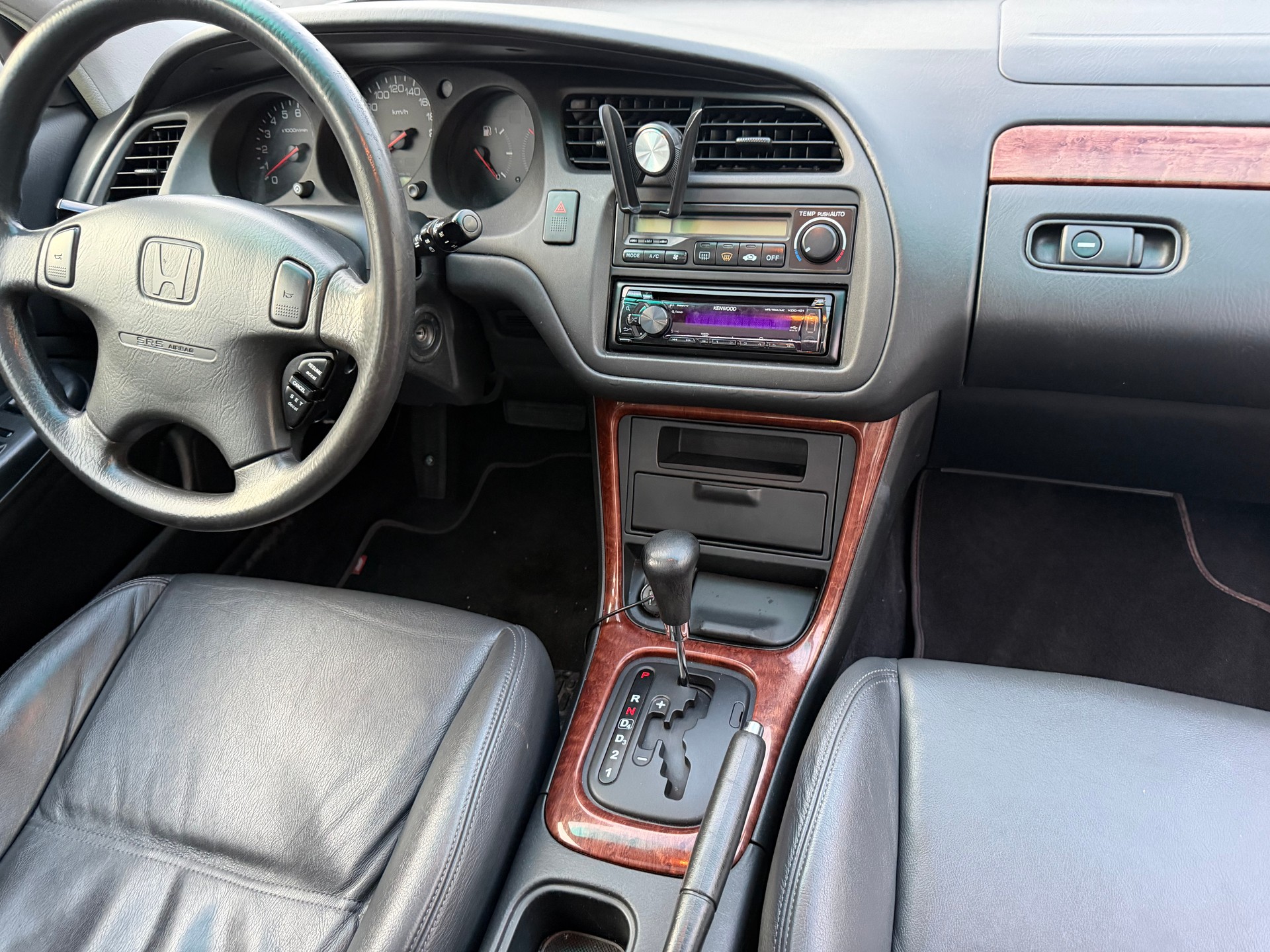 HONDA Accord 2.3i ES-image-15