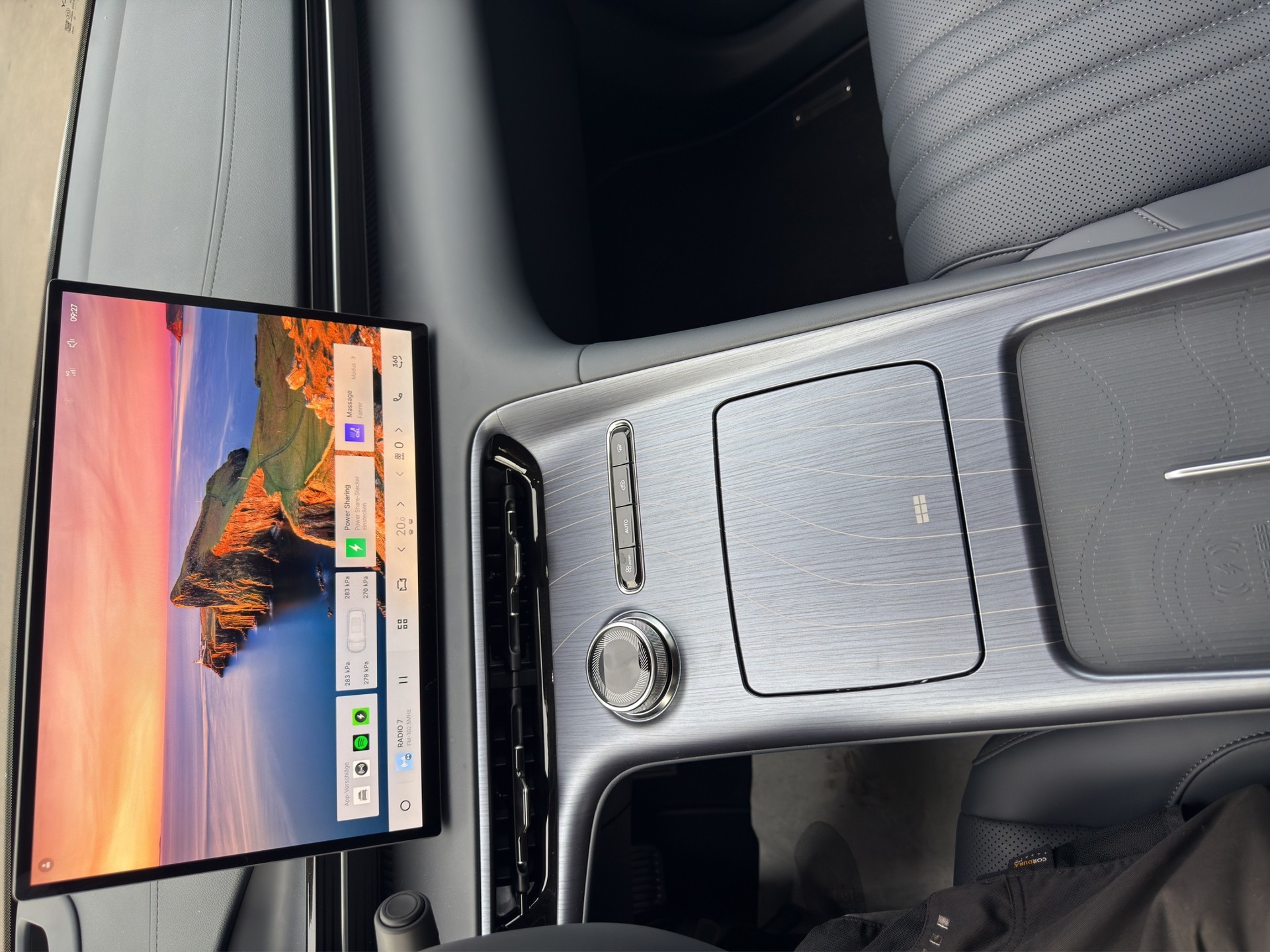 GEELY Max+ Beste Ausstattung!-image-12