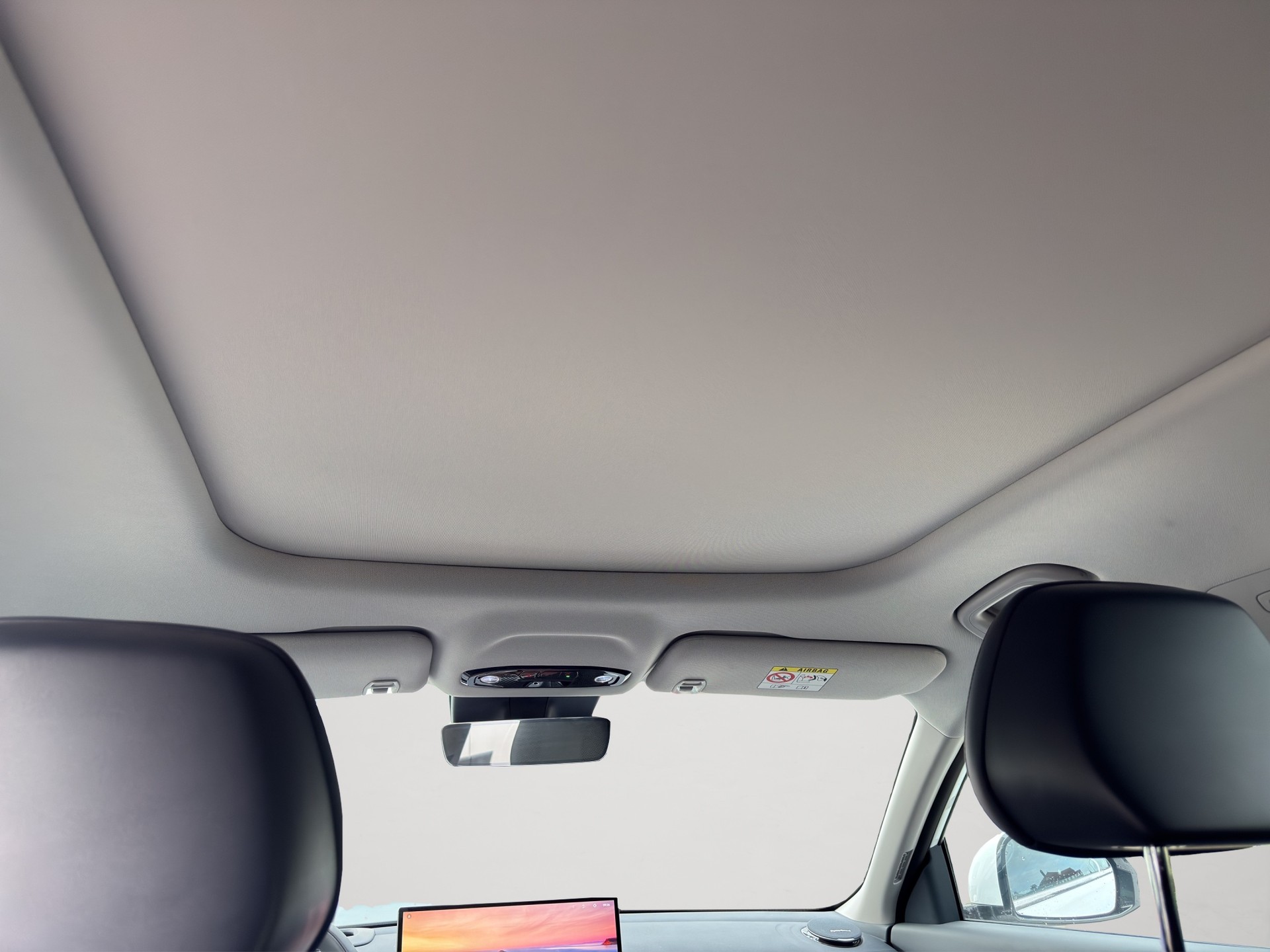GEELY Max+ Beste Ausstattung!-image-9