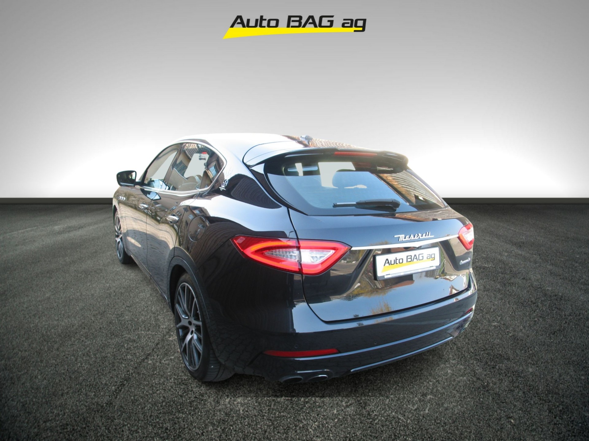 MASERATI Levante 3.0 V6 S-image-1