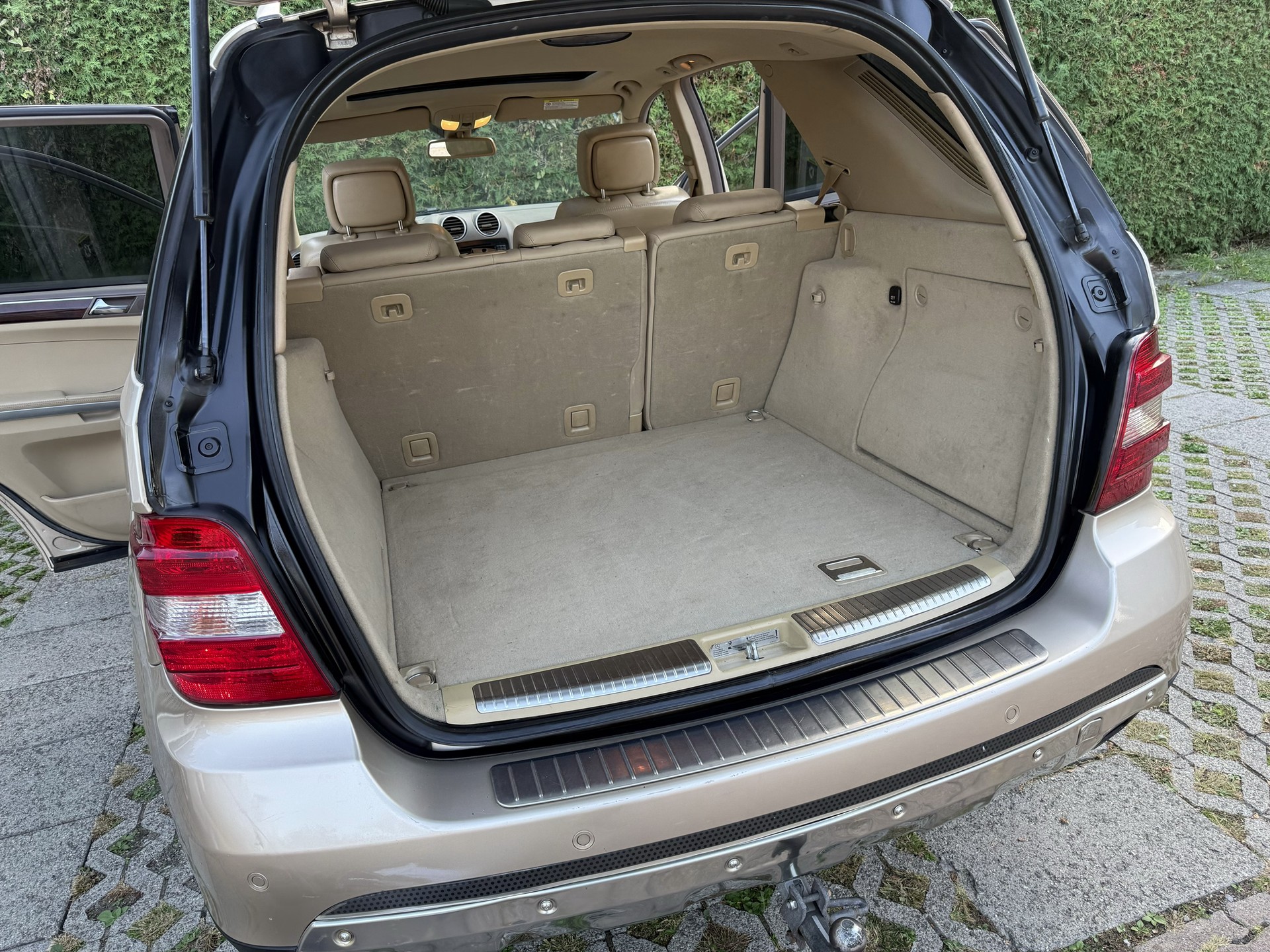 MERCEDES-BENZ ML 320 CDI-image-7