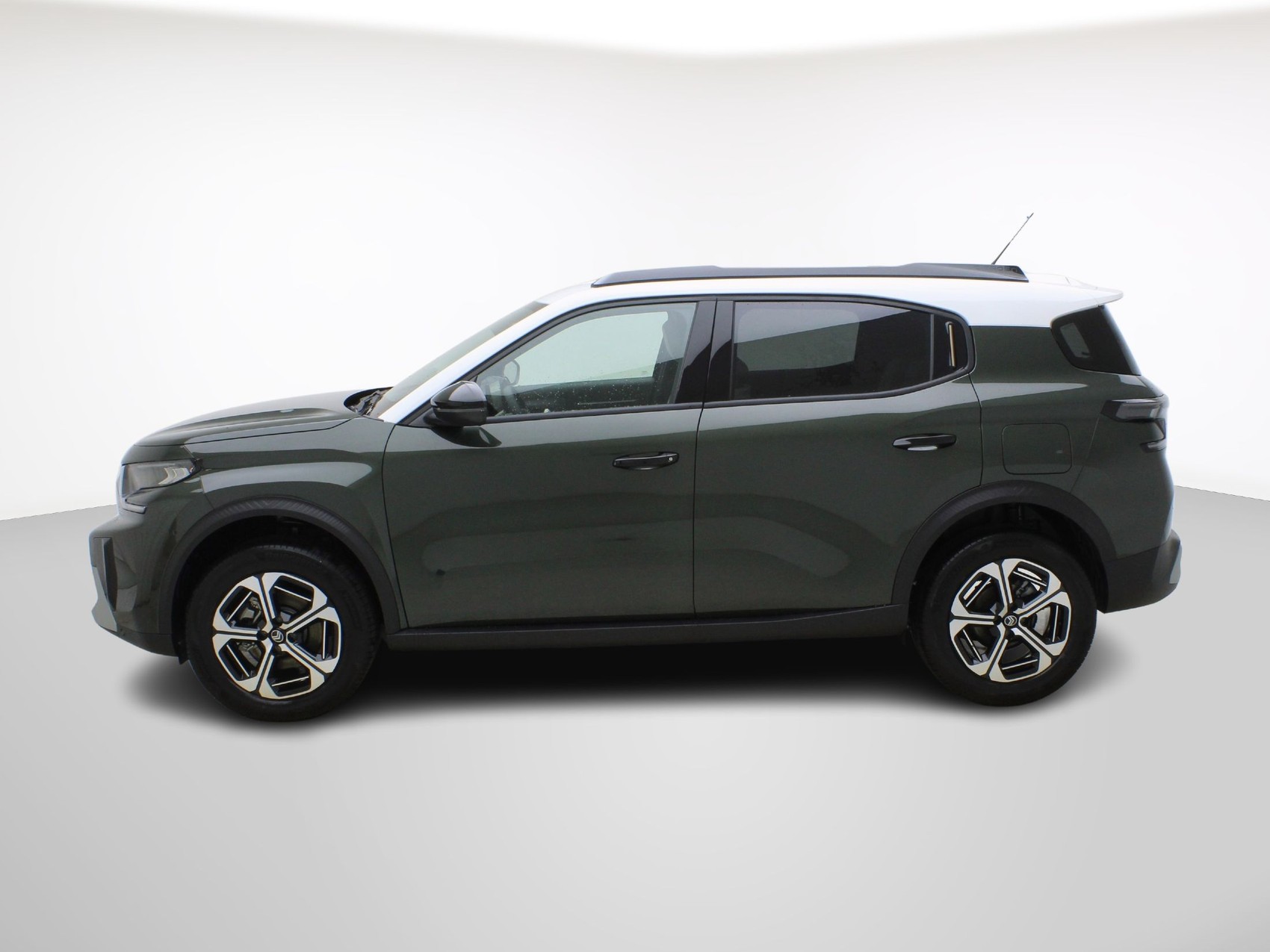 CITROEN C3 Aircross 1.2 Hybrid Max-showroom-element-1