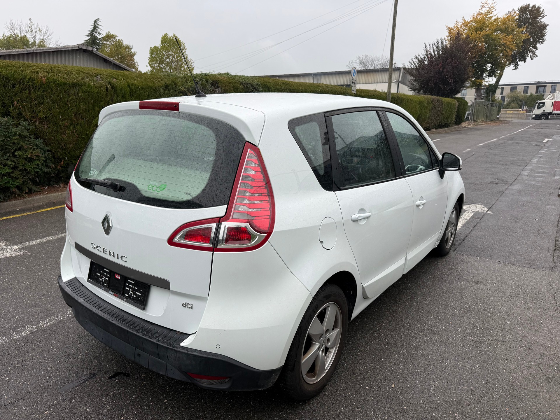 RENAULT Scénic 1.5 dCi Expression-image-6