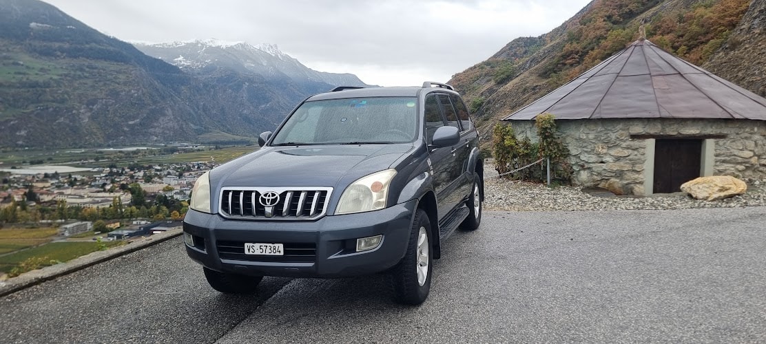 Car photo
