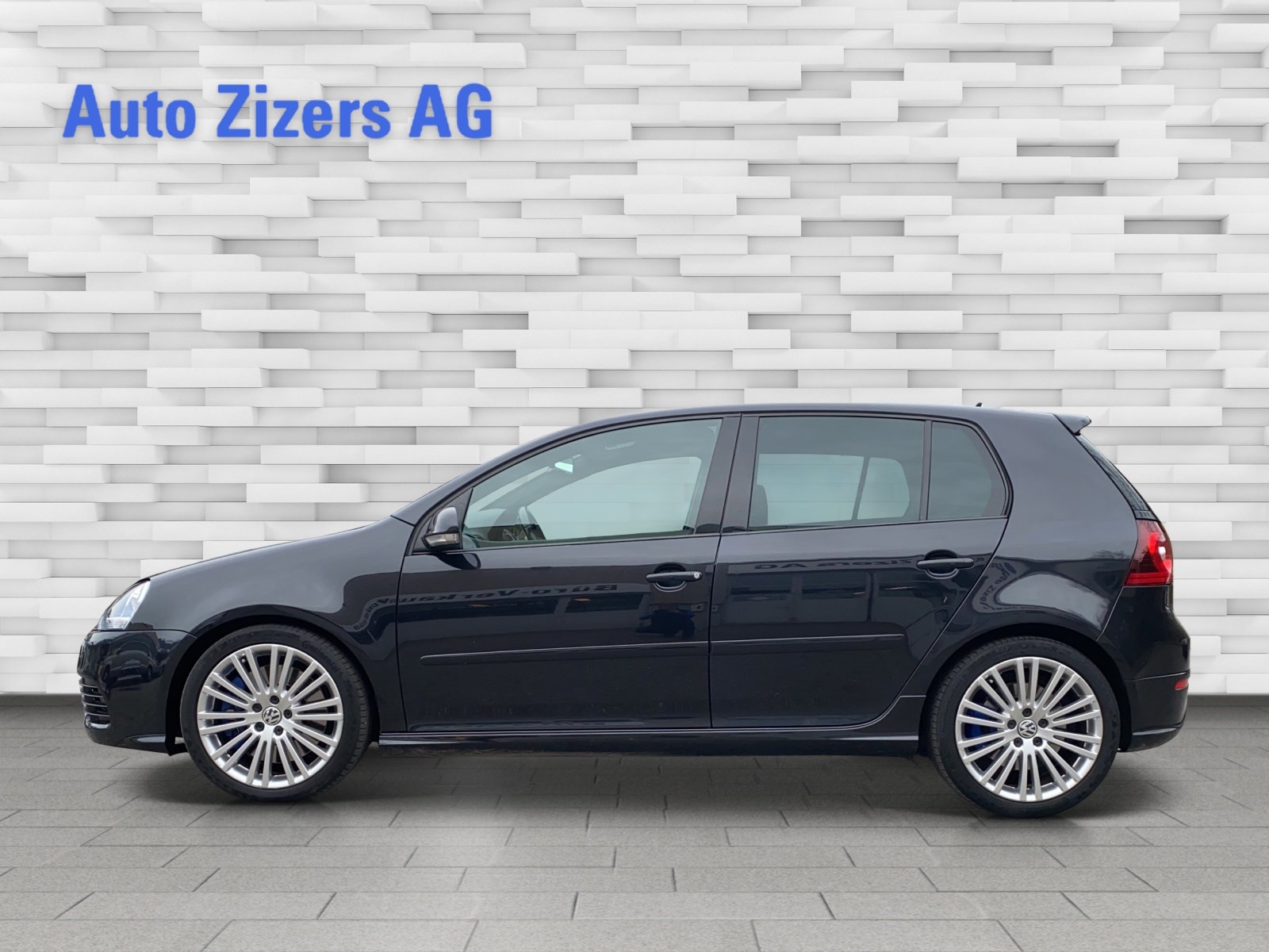 VW Golf R32 4Motion-image-2