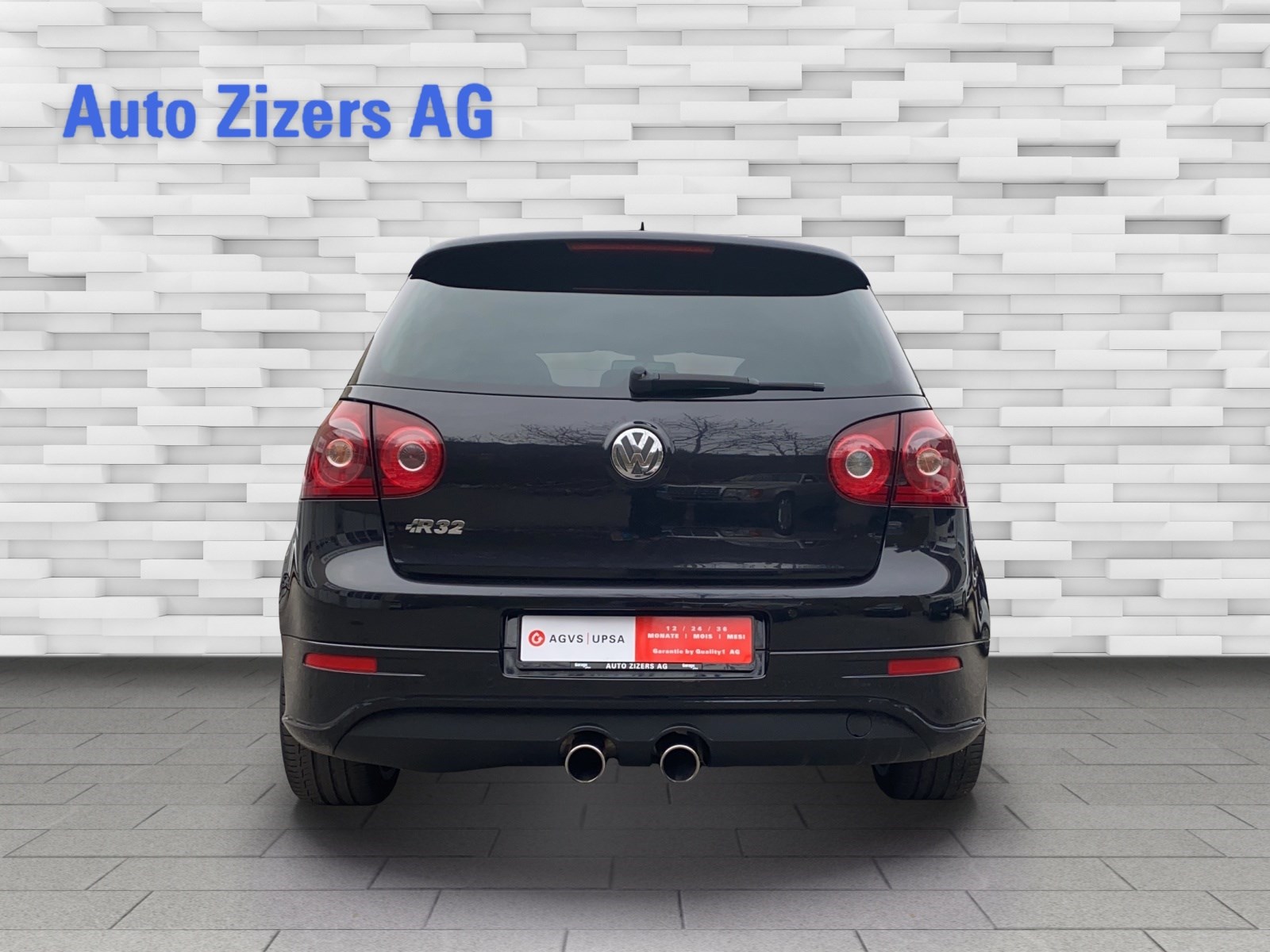 VW Golf R32 4Motion-image-4