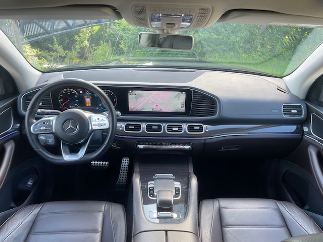 MERCEDES-BENZ GLS 350 d 4Matic AMG Line 9G-Tronic-image-14