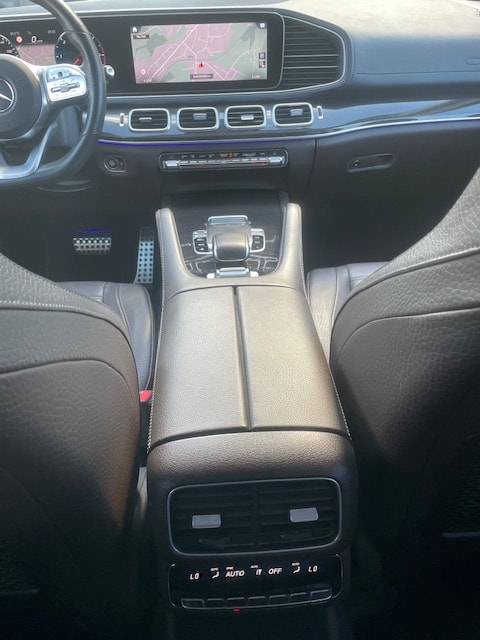 MERCEDES-BENZ GLS 350 d 4Matic AMG Line 9G-Tronic-image-17