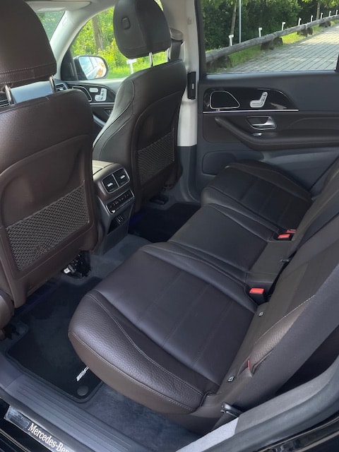 MERCEDES-BENZ GLS 350 d 4Matic AMG Line 9G-Tronic-image-27