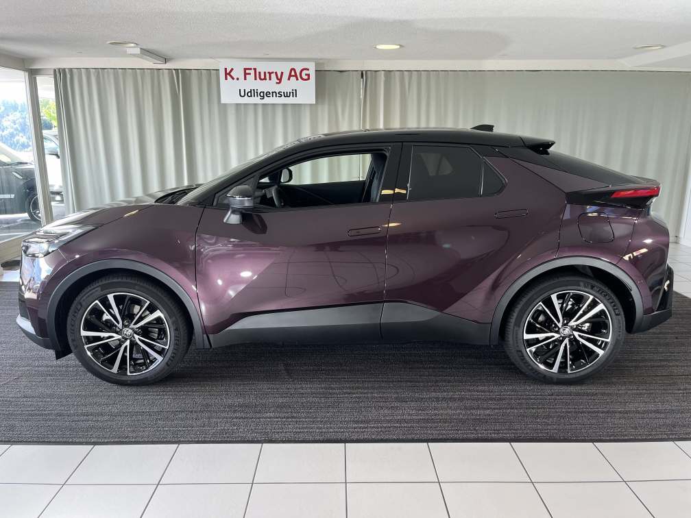 TOYOTA C-HR 2.0 PHEV Style-image-1