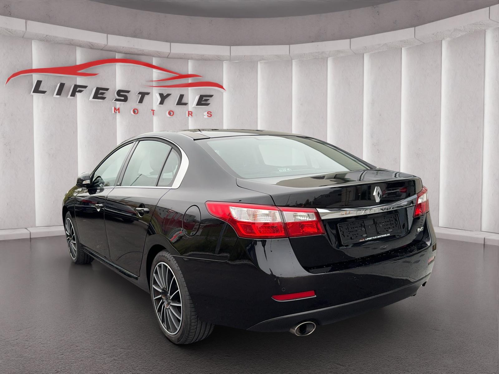 RENAULT Latitude 3.0 dCi Initiale active-shift-image-2