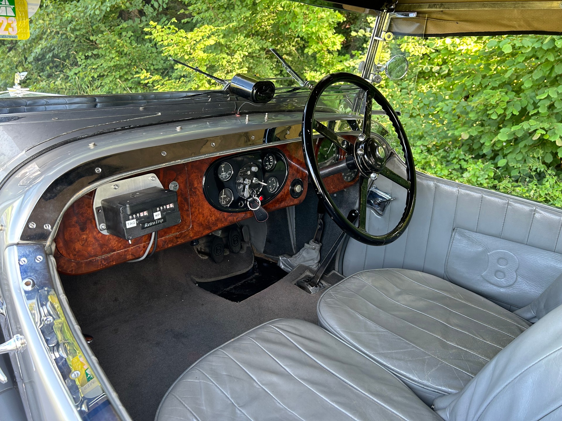 BENTLEY-image-2