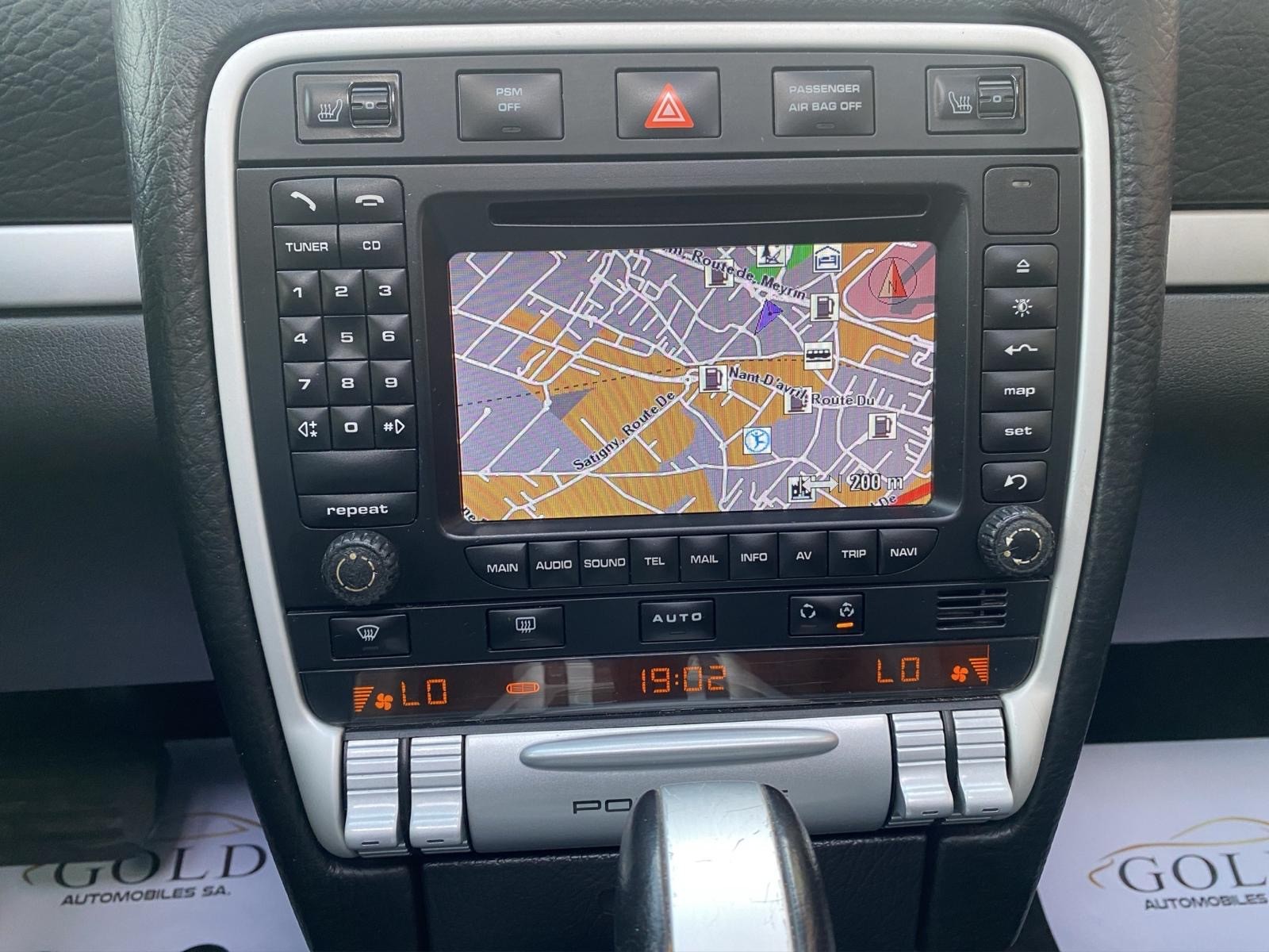 PORSCHE Cayenne 3.2 V6-image-6