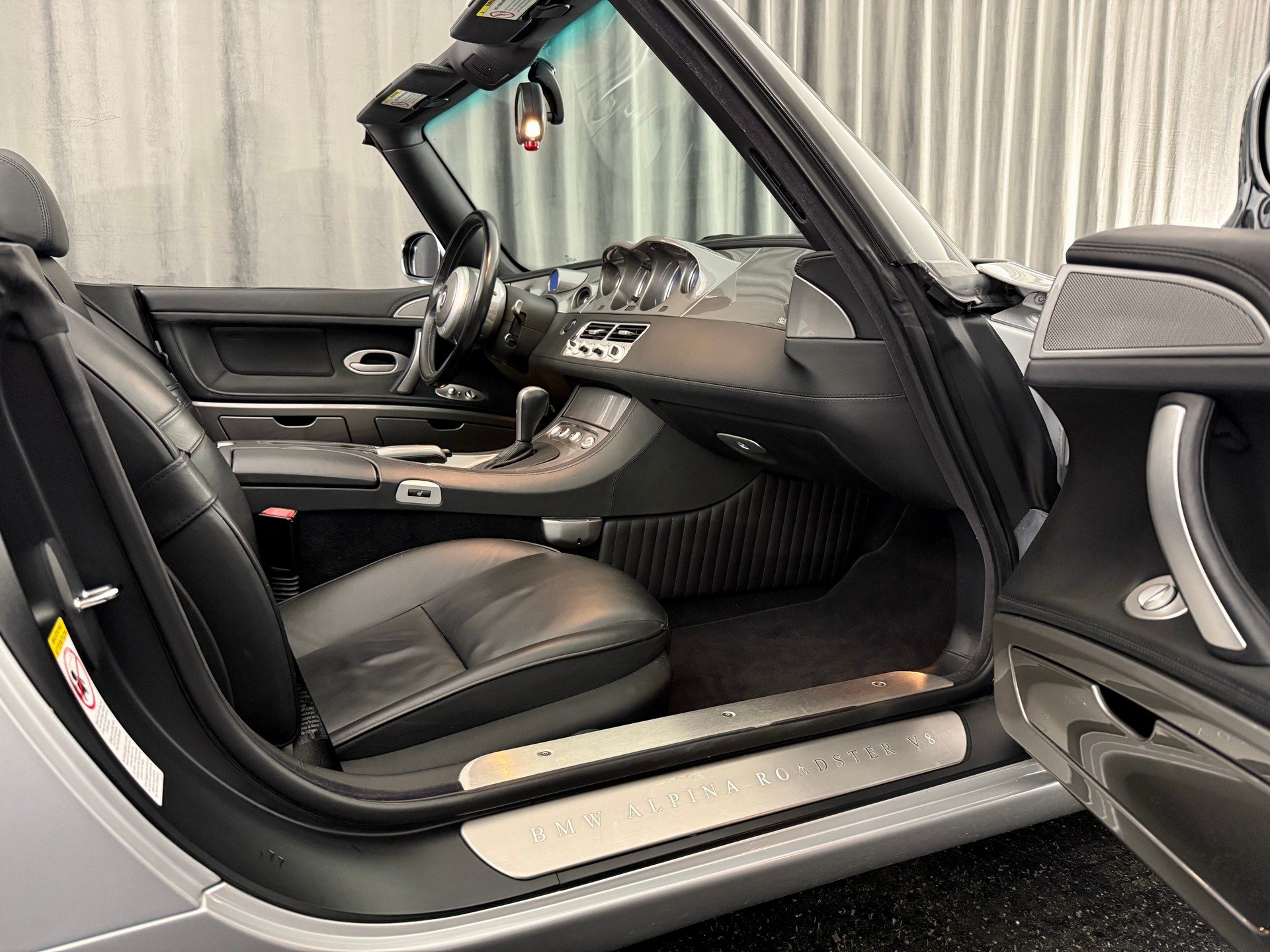 BMW-ALPINA Z8 4.8 Switch-Tronic-image-5