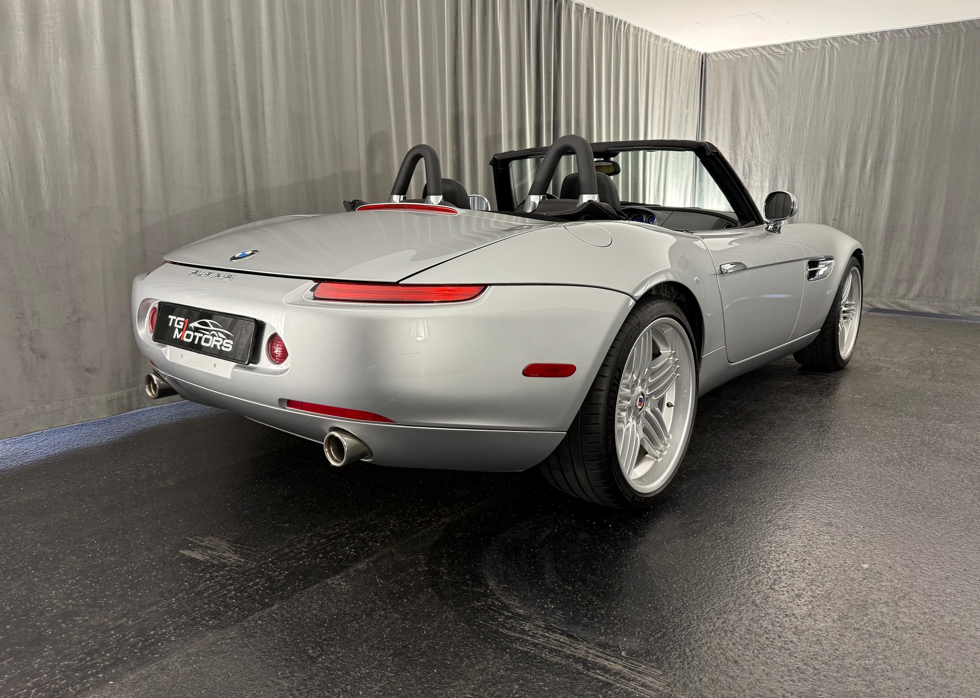 BMW-ALPINA Z8 4.8 Switch-Tronic-image-2