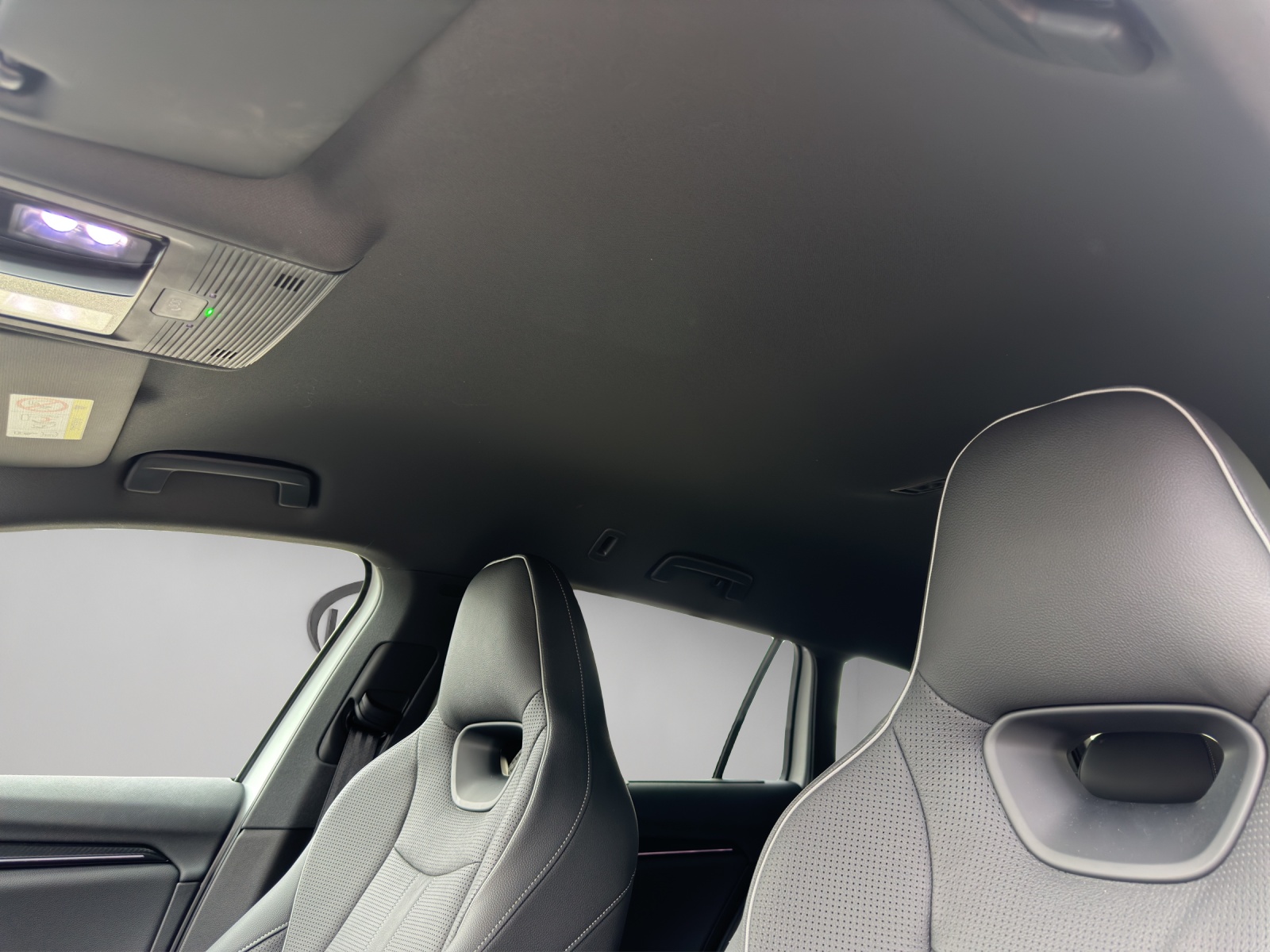 SKODA Superb Combi 2.0 TSI Sportline 4x4 DSG-image-15