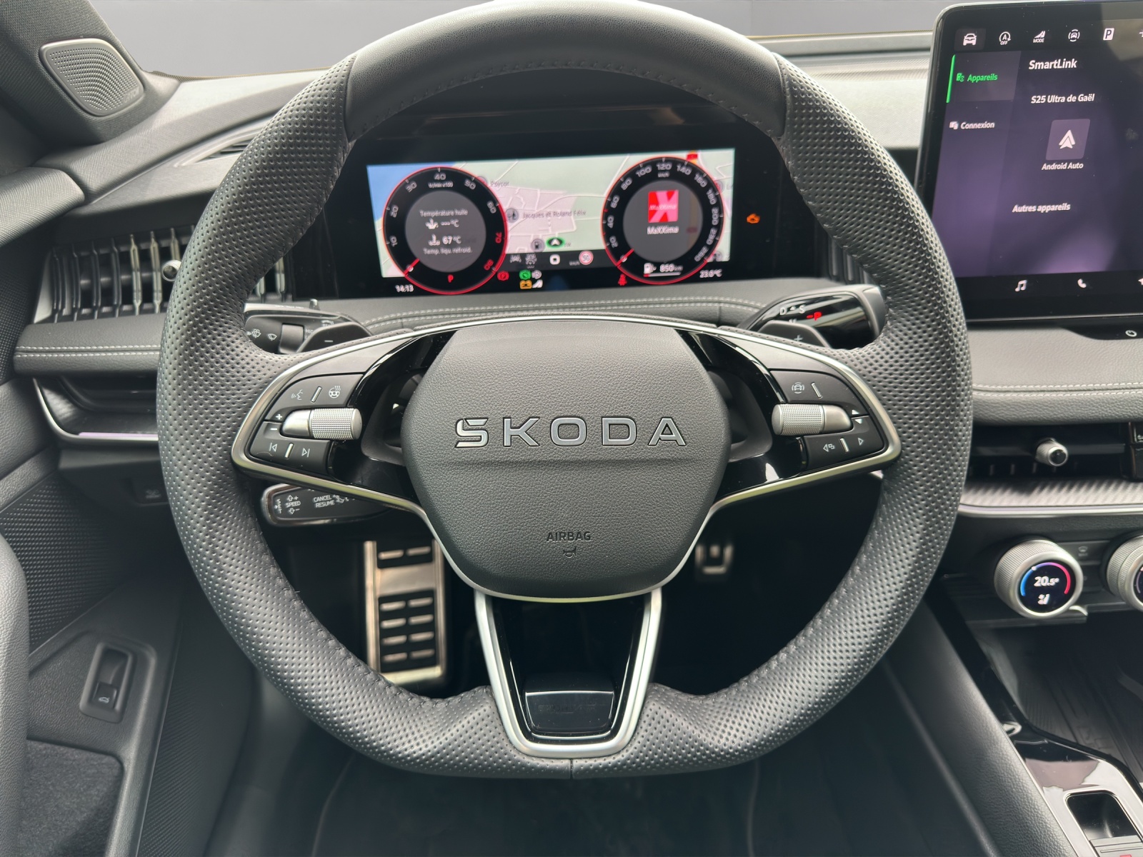 SKODA Superb Combi 2.0 TSI Sportline 4x4 DSG-image-10