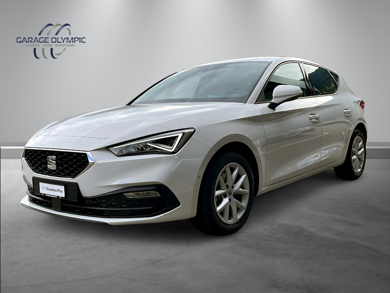 SEAT Leon 1.0 eTSI mHEV Style-image-0