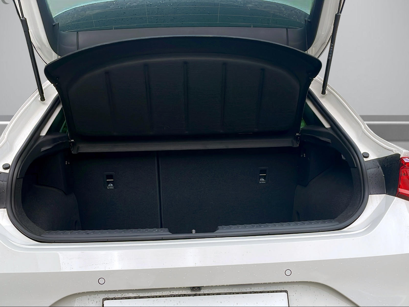 SEAT Leon 1.0 eTSI mHEV Style-image-7