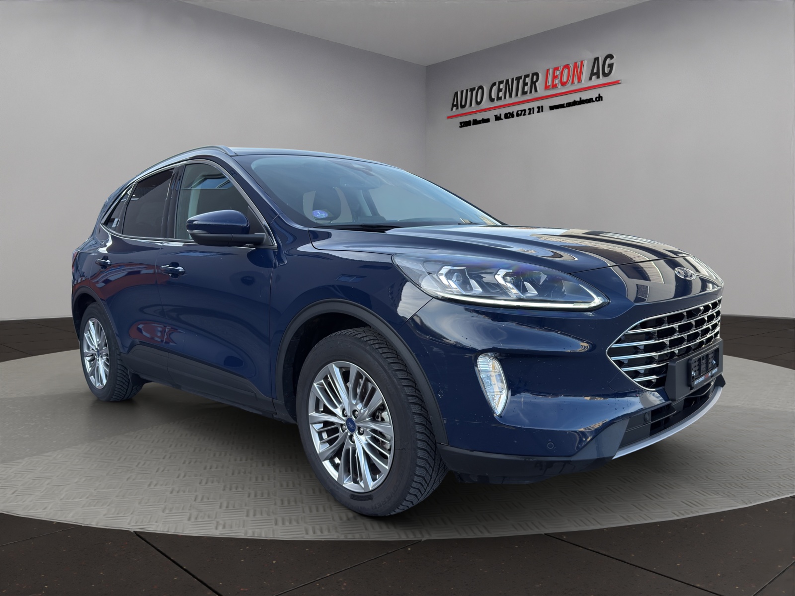 FORD Kuga 2.5 PHEV Titanium X 2WD-image-7