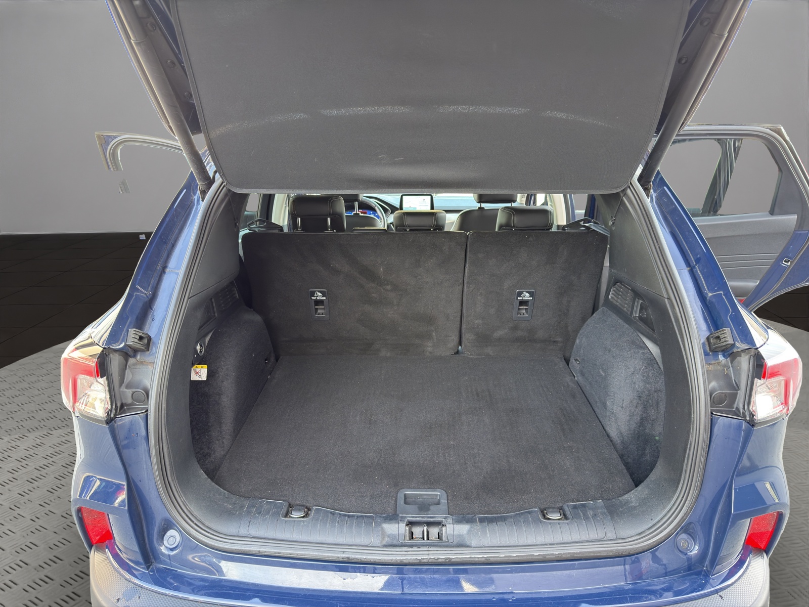 FORD Kuga 2.5 PHEV Titanium X 2WD-image-18