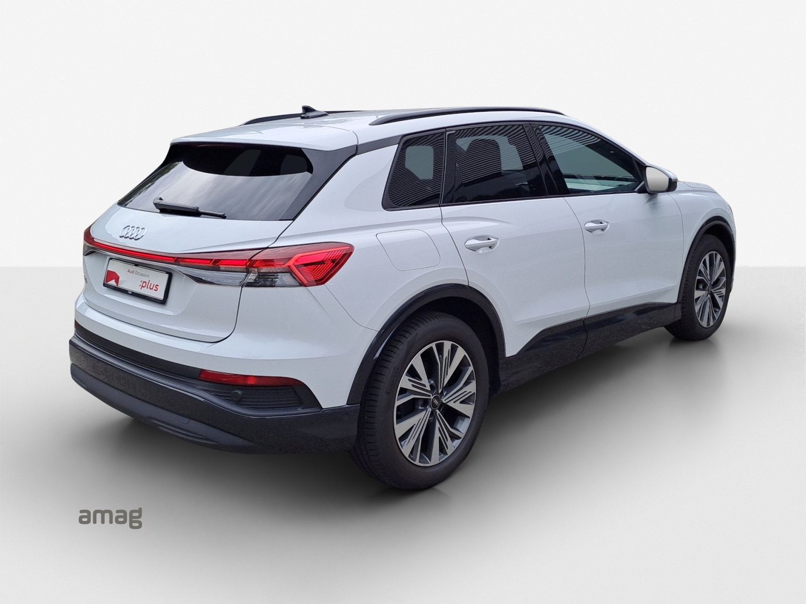 AUDI Q4 e-tron 35-image-5