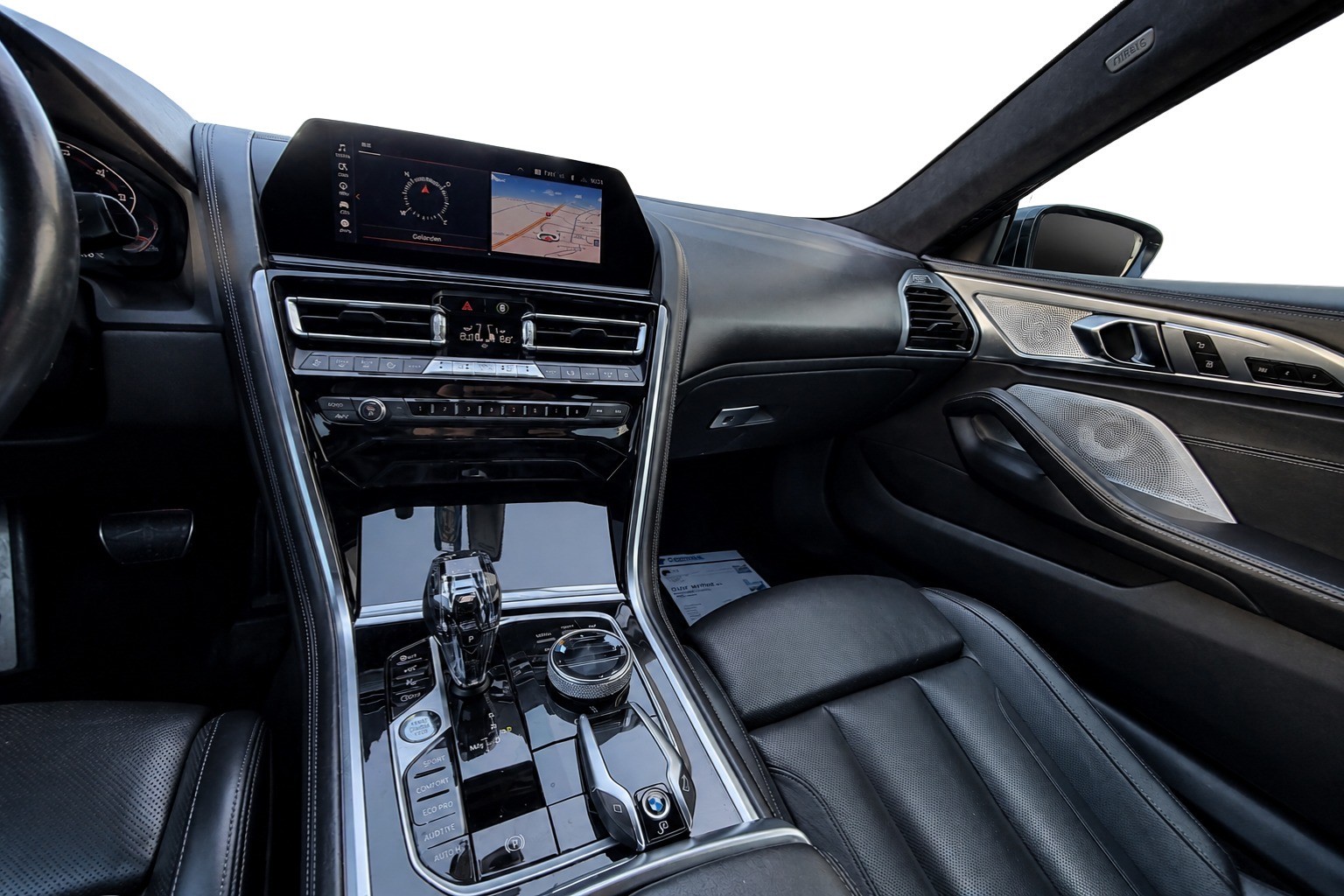 BMW M850i xDrive Steptronic-image-15