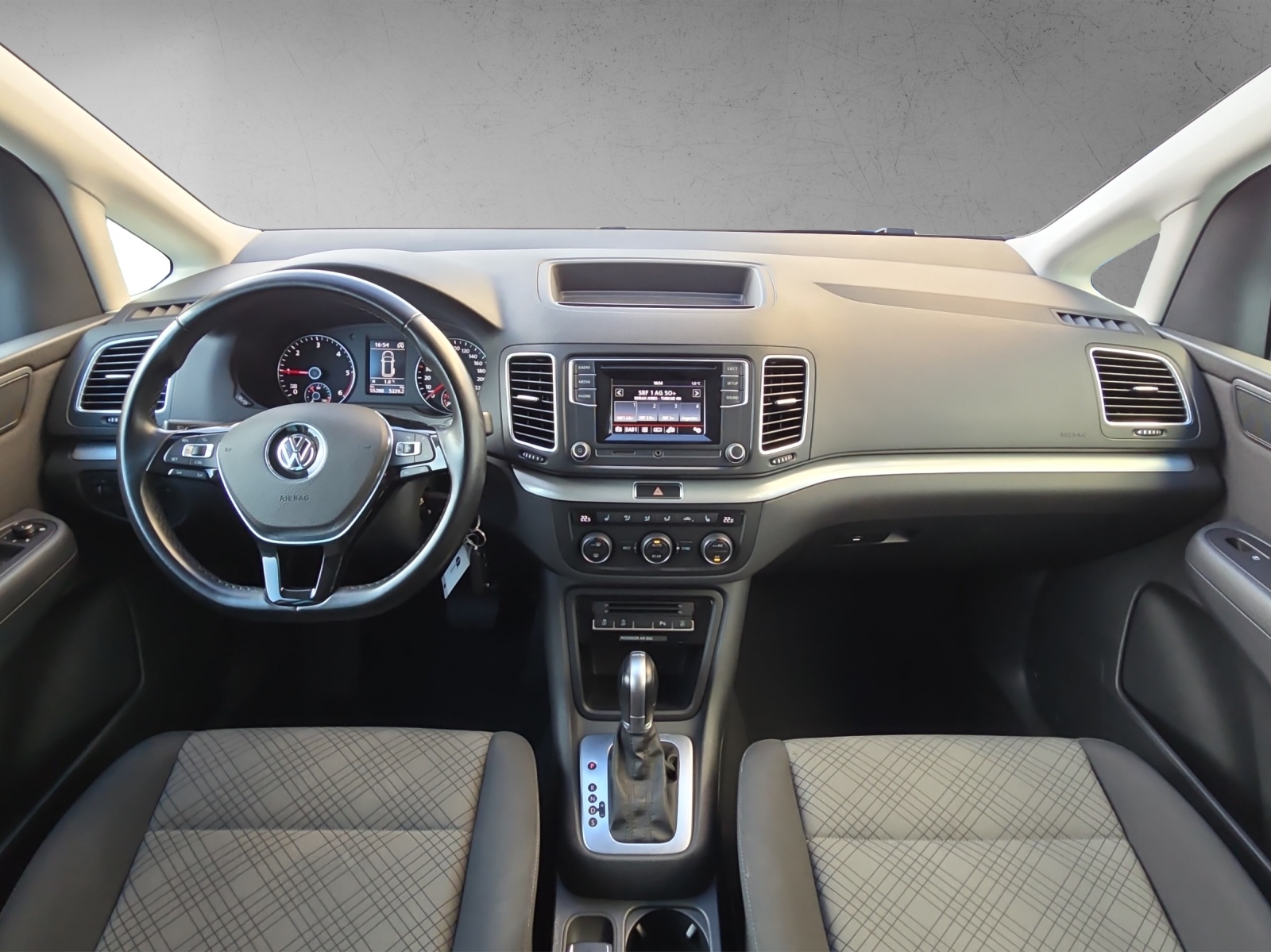 VW Sharan 2.0 TDI BMT Comfortline DSG 7-Sitzer-image-9