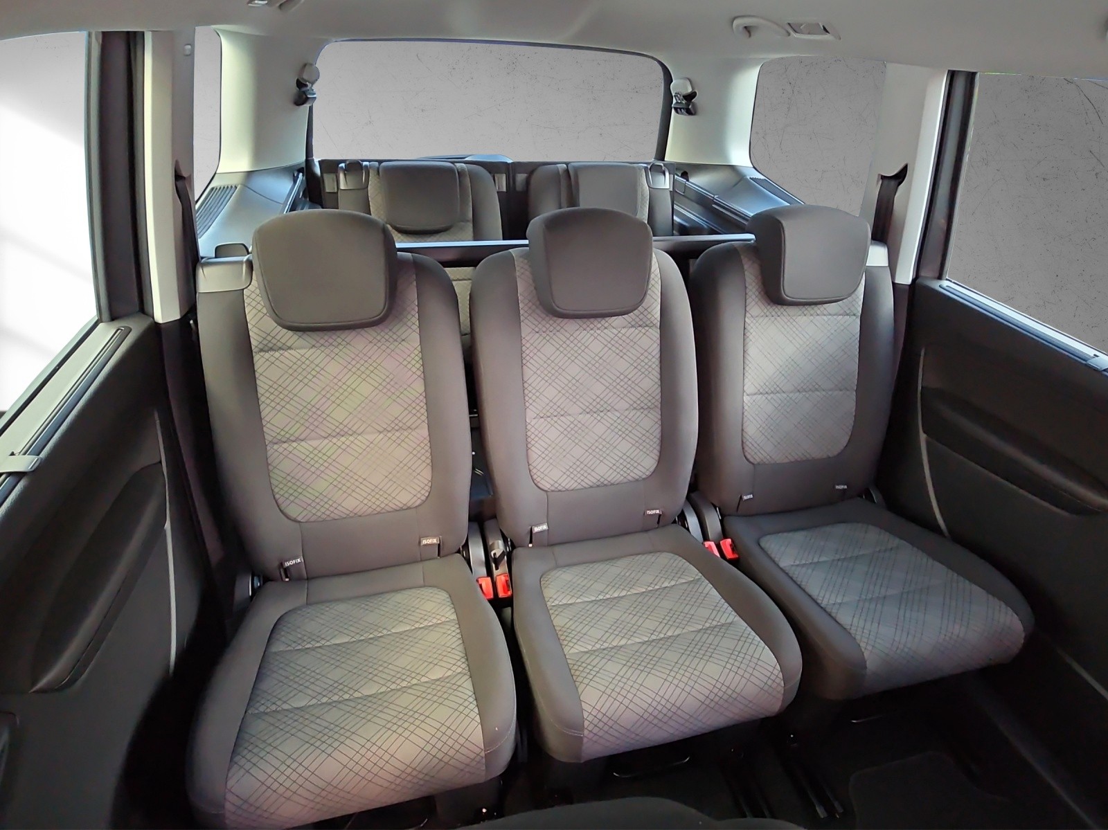 VW Sharan 2.0 TDI BMT Comfortline DSG 7-Sitzer-image-13