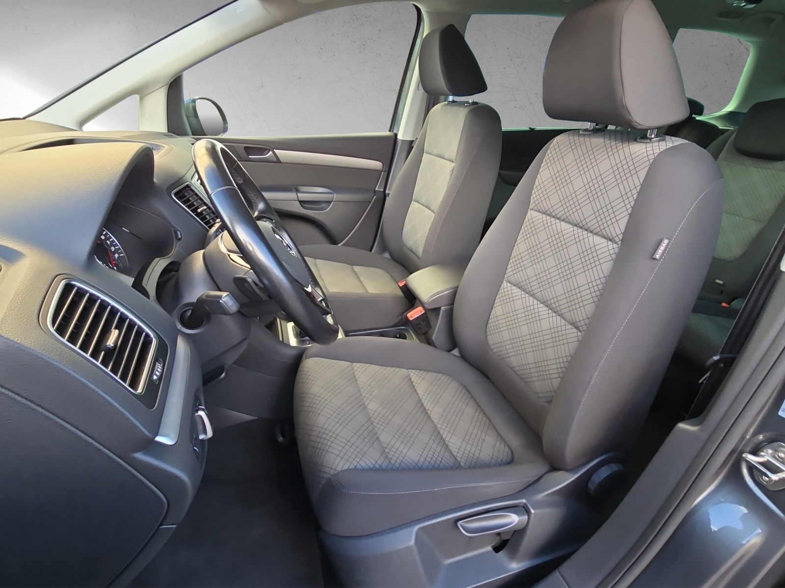 VW Sharan 2.0 TDI BMT Comfortline DSG 7-Sitzer-image-7