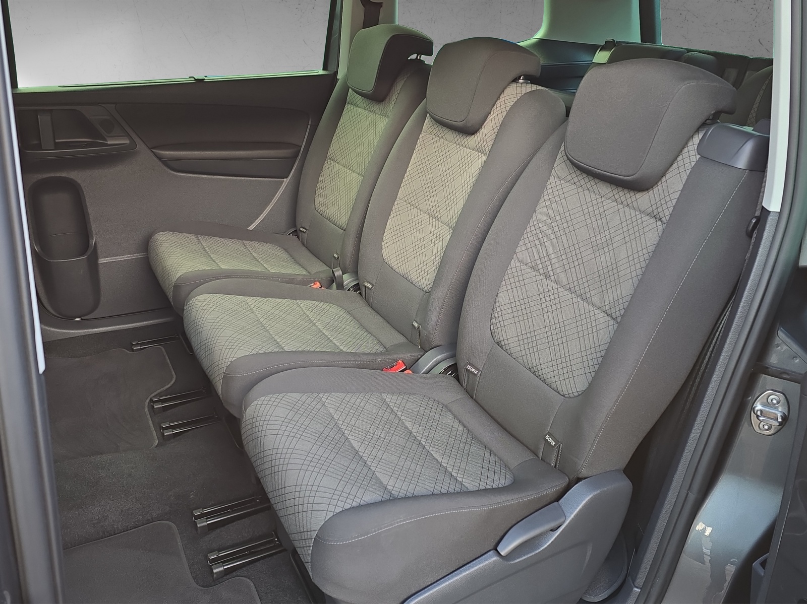 VW Sharan 2.0 TDI BMT Comfortline DSG 7-Sitzer-image-12