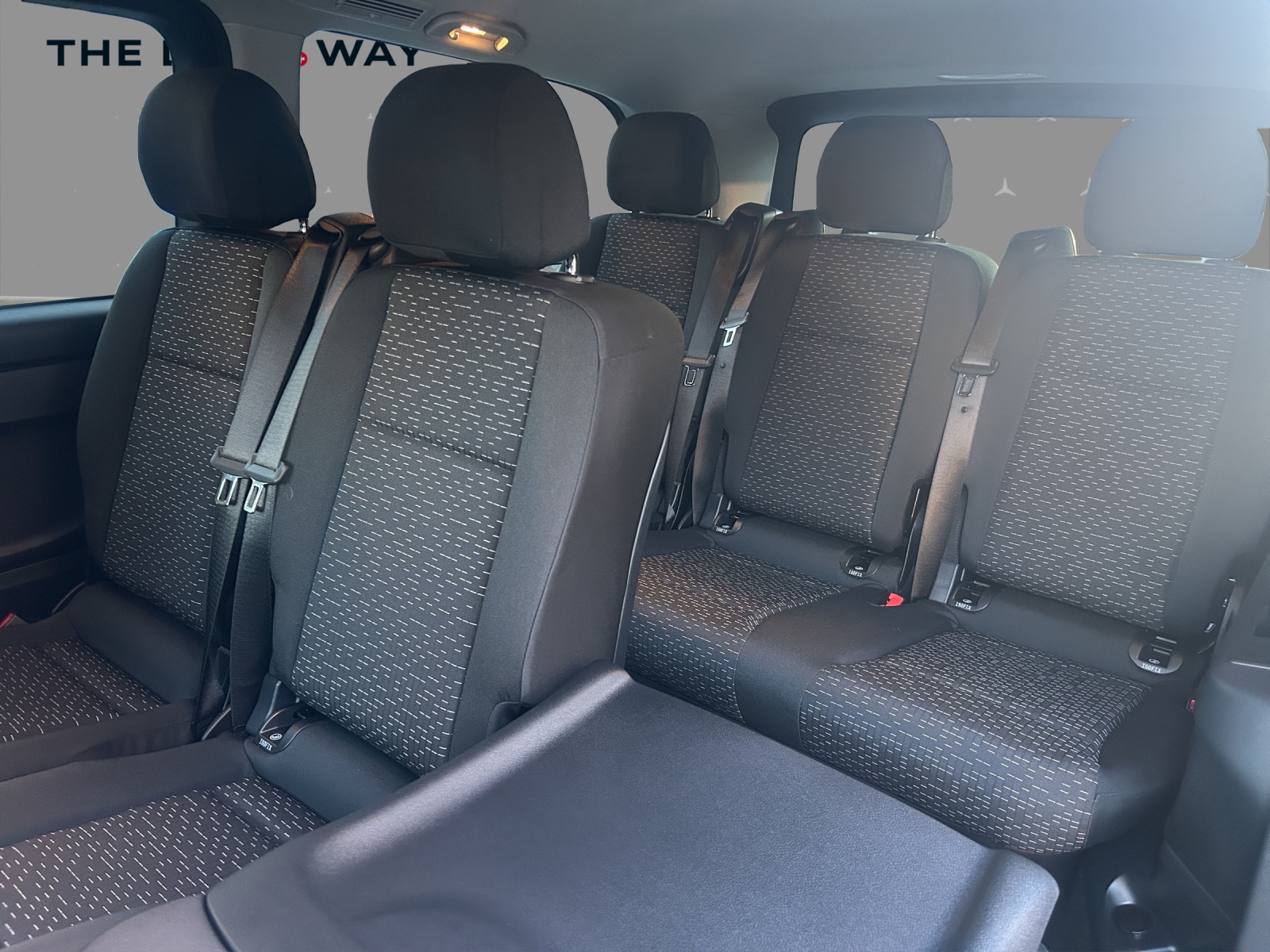 MERCEDES-BENZ Vito 116 CDI Lang Tourer 9G-Tronic 4M Select-image-14
