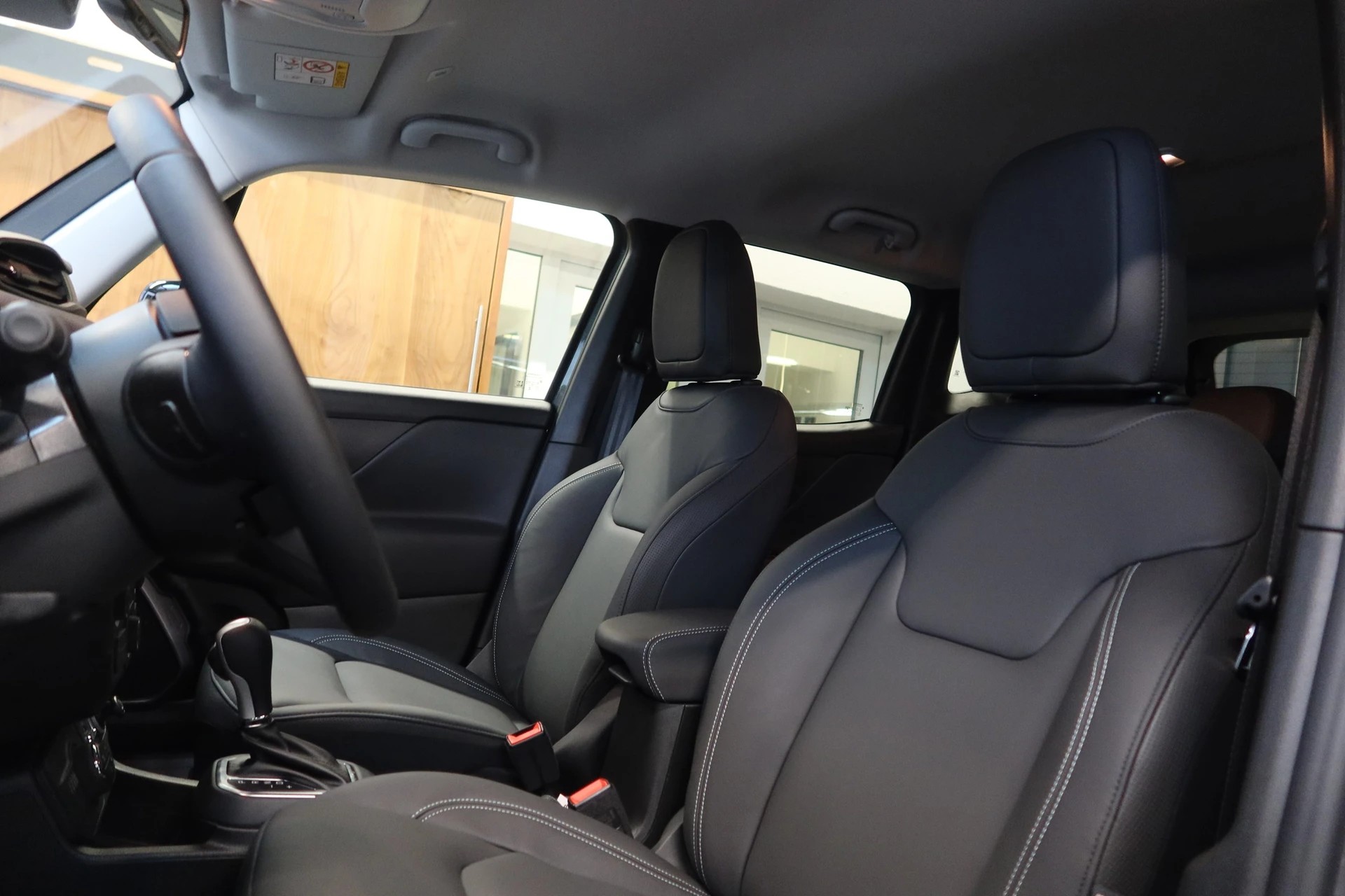 JEEP Renegade 1.3PHEV SLimPAWD-image-8