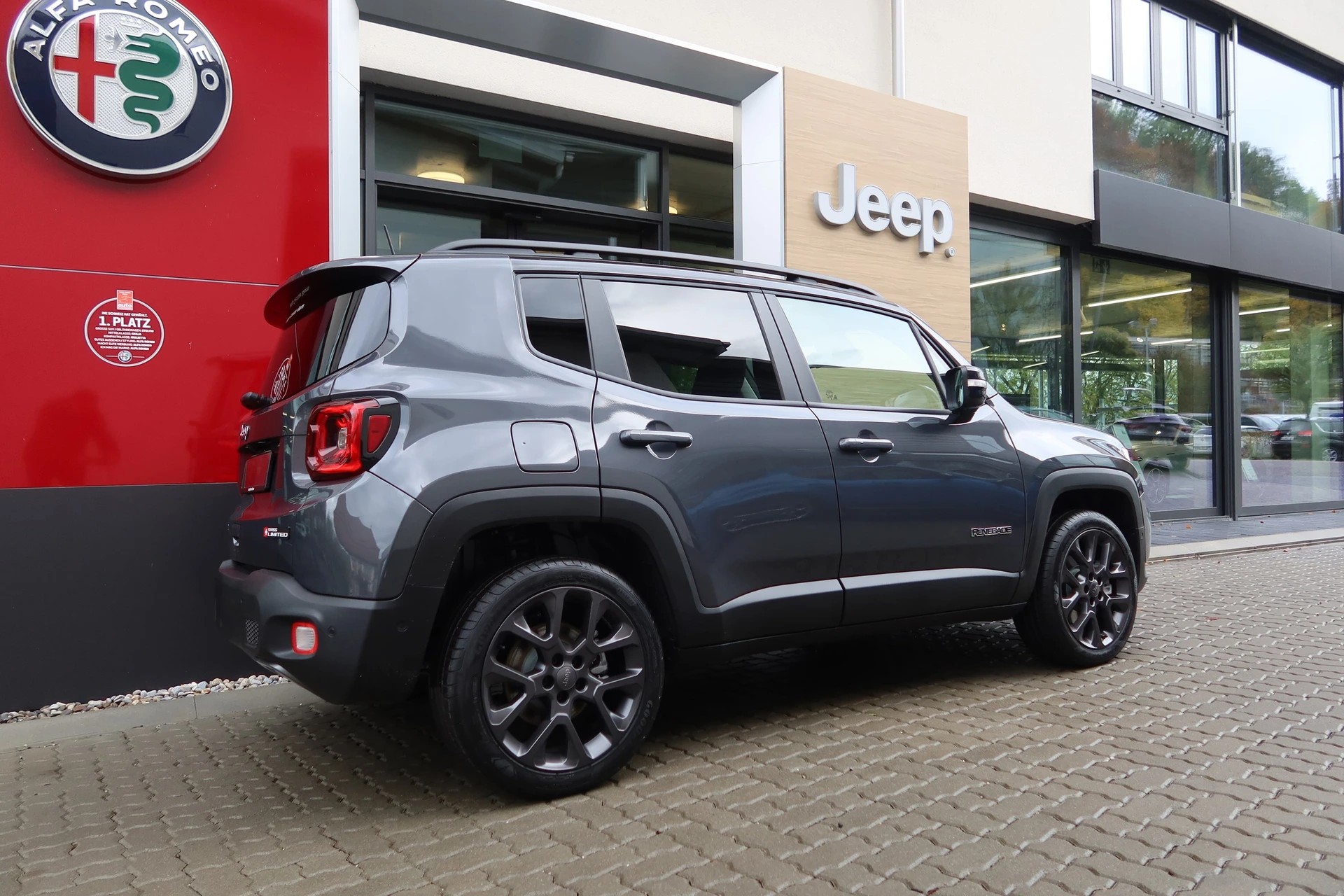 JEEP Renegade 1.3PHEV SLimPAWD-image-6