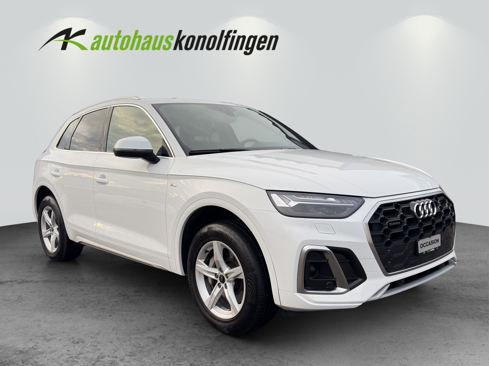 AUDI Q5 2.0 50 (SUV / Geländewagen) Audi AUDI Q5 2.0 50 (SUV / Geländewagen)