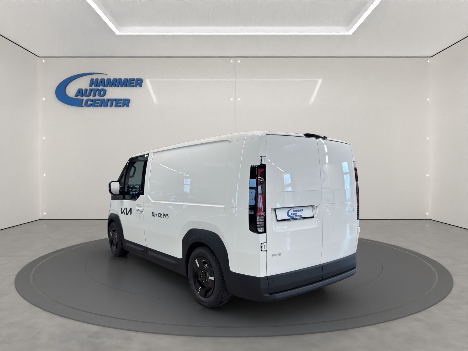 KIA Cargo 71.2 kWh Plus-image-2