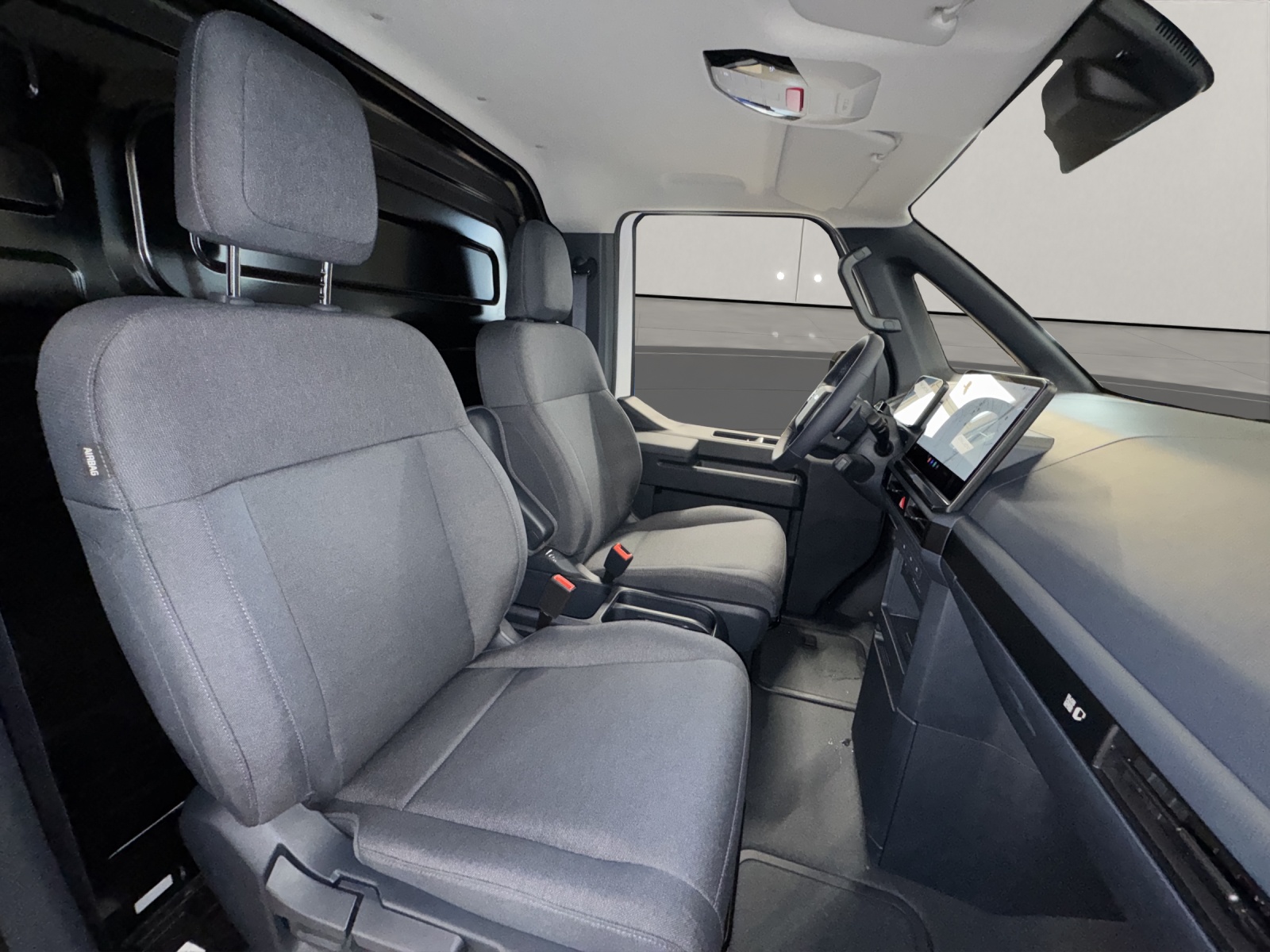KIA Cargo 71.2 kWh Plus-image-13