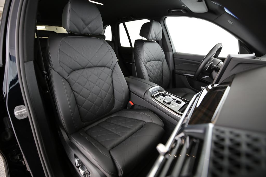 BMW X5 30d xDrive SAG-image-12