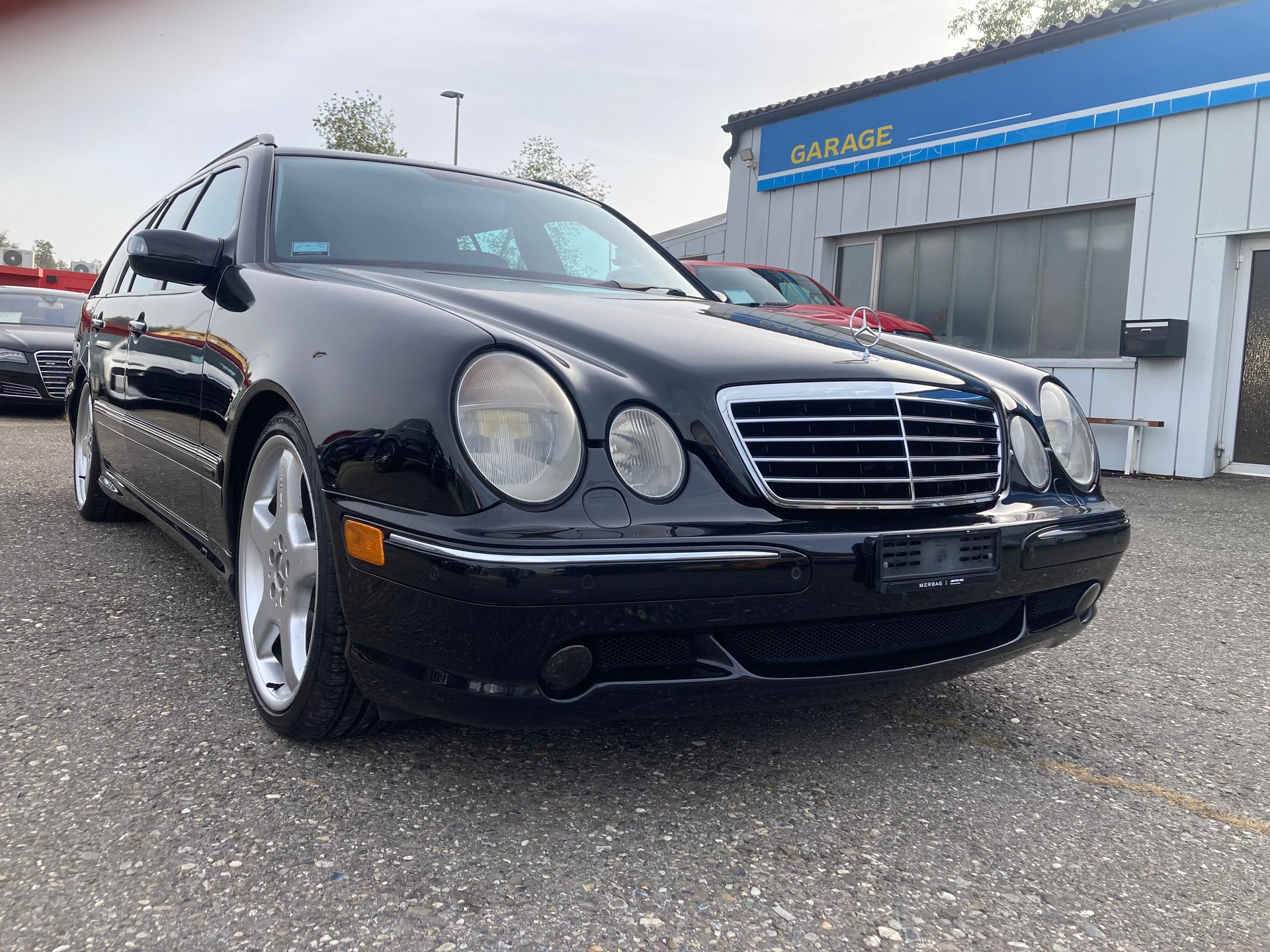 MERCEDES-BENZ E 55 AMG Avantgarde Automatic-showroom-element-3