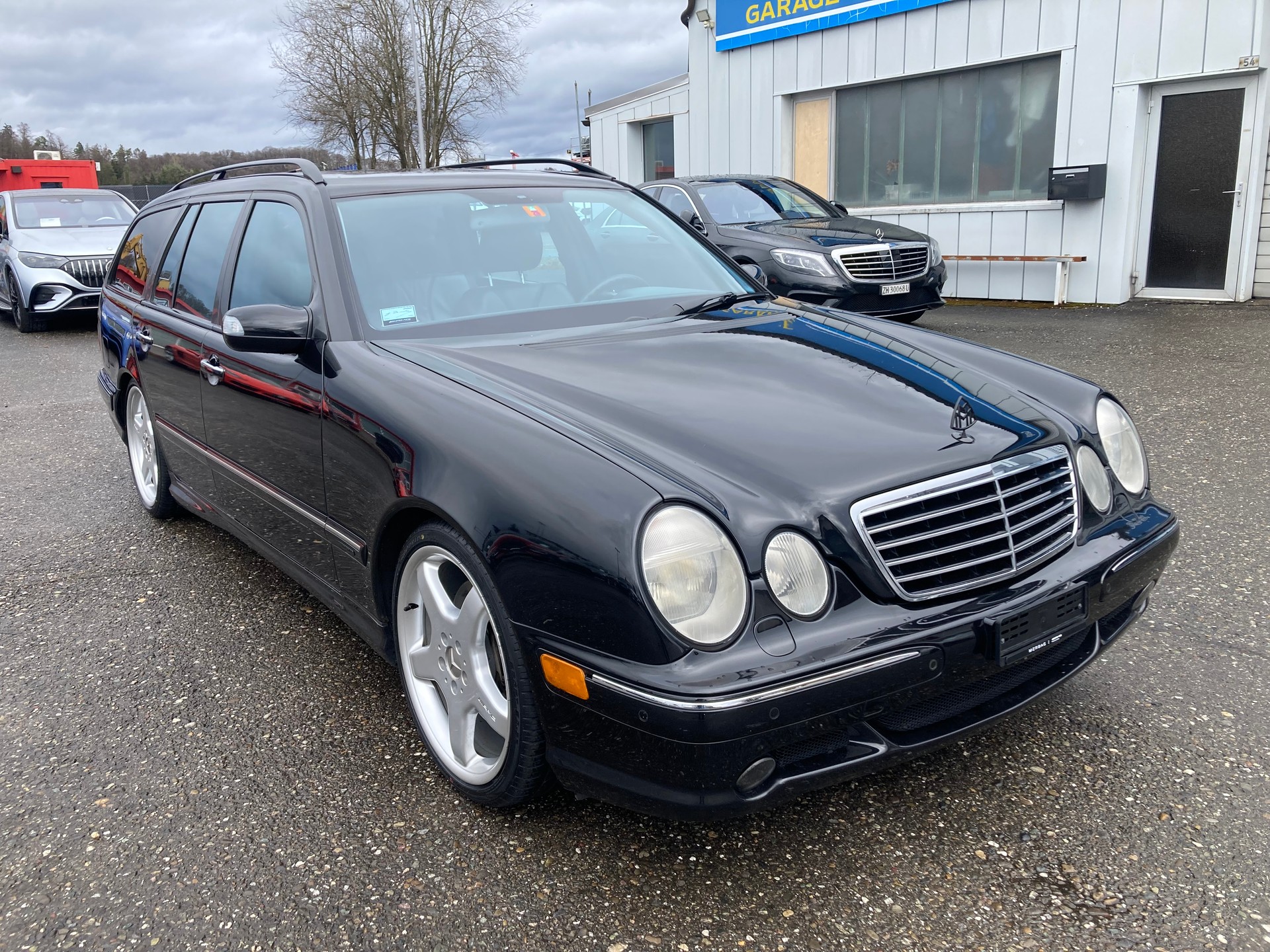 MERCEDES-BENZ E 55 AMG Avantgarde Automatic-showroom-element-1