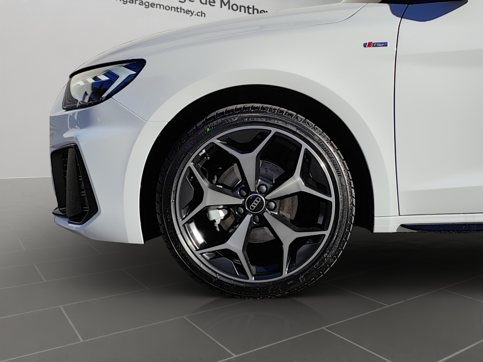 AUDI A1 Sportback 35 TFSI S Line S-tronic-image-5