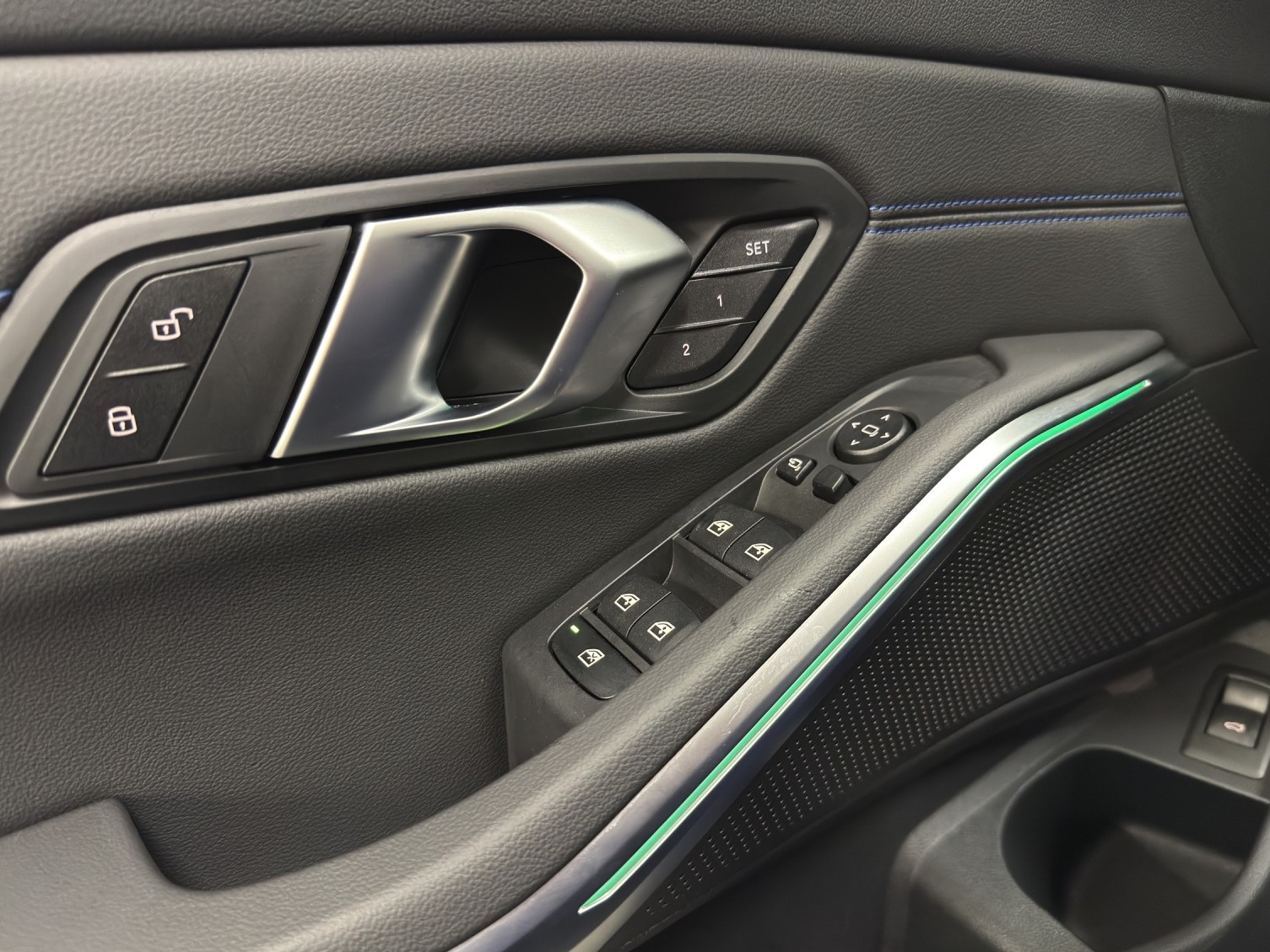 BMW 320d xDr 48V Tour M Sport-image-20