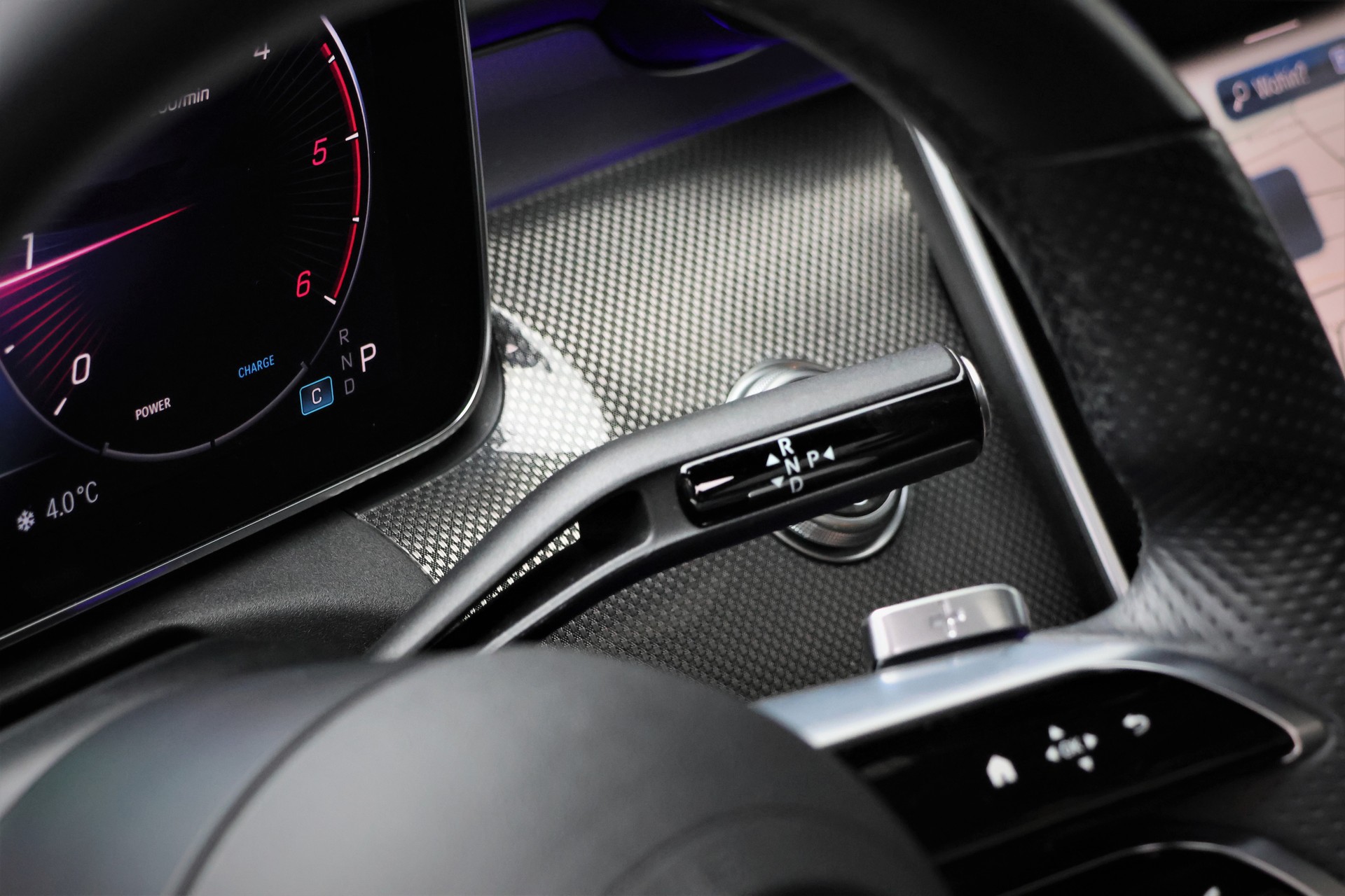 MERCEDES-BENZ C 220 d T 4Matic AMG Line (CH) "Greymatte"-image-10