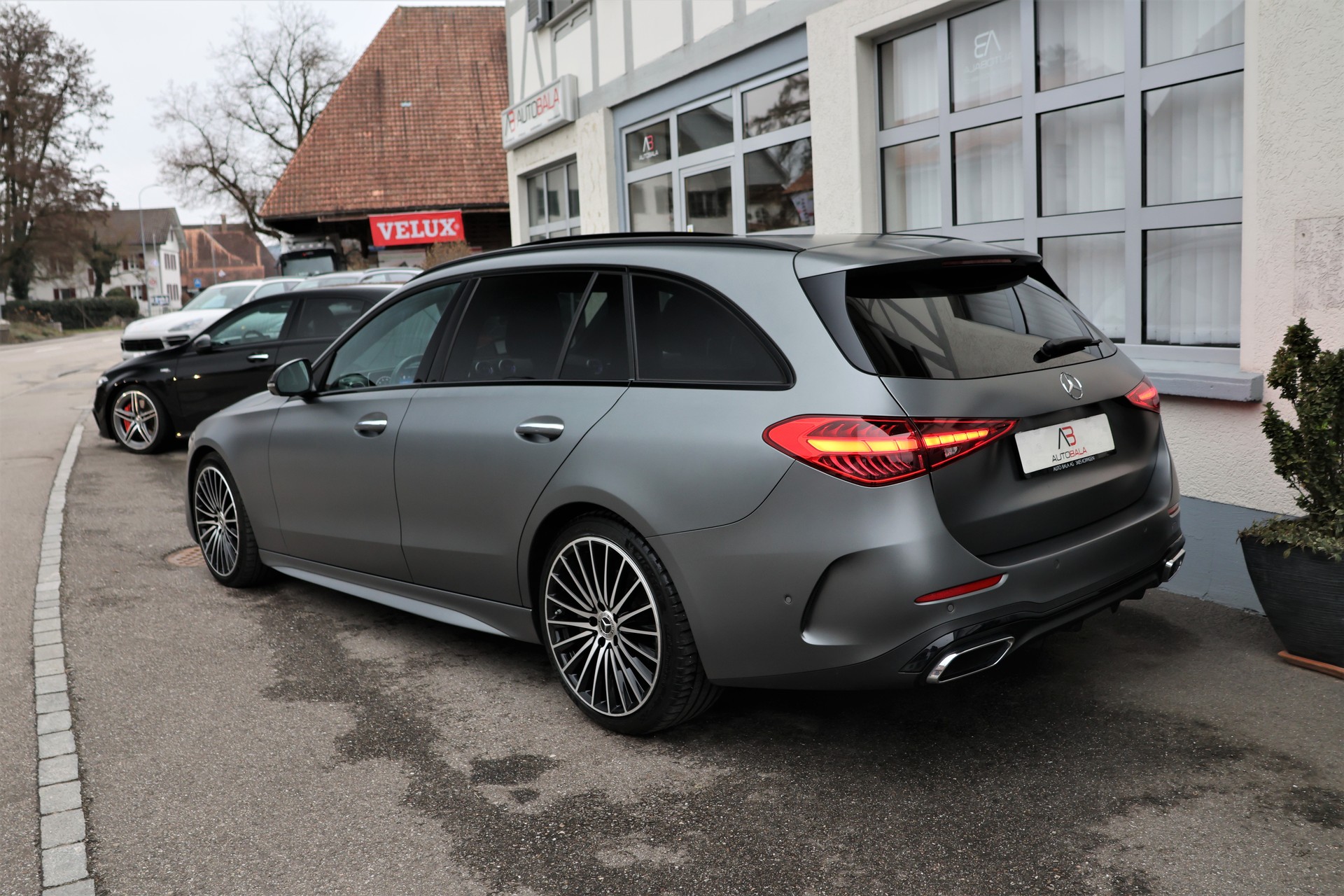 MERCEDES-BENZ C 220 d T 4Matic AMG Line (CH) "Greymatte"-image-5