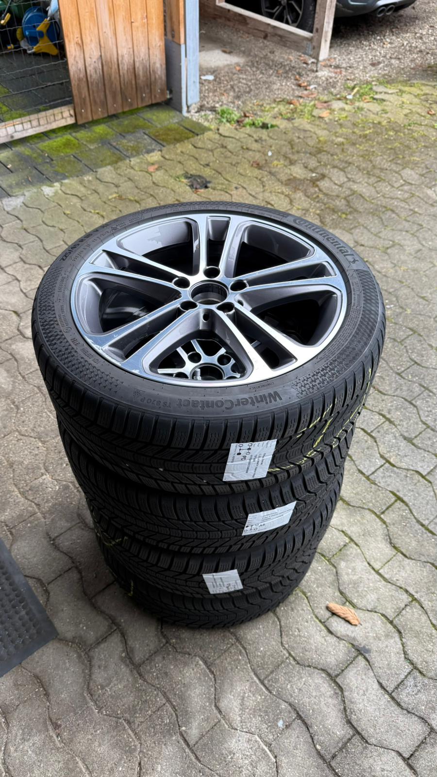 MERCEDES-BENZ C 220 d T 4Matic AMG Line (CH) "Greymatte"-image-31