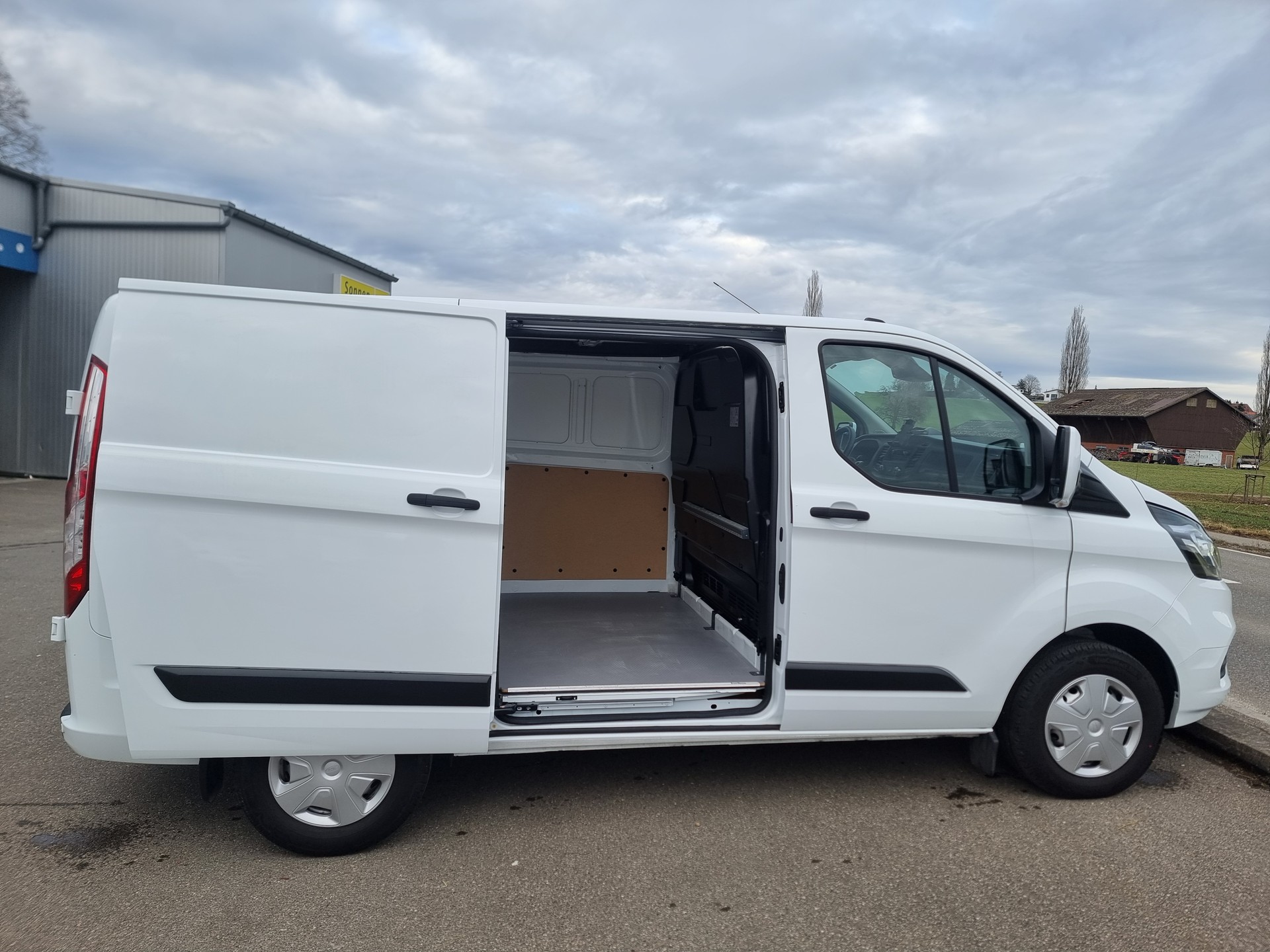 FORD Transit Custom Van 280 L1H1 Trend-image-6