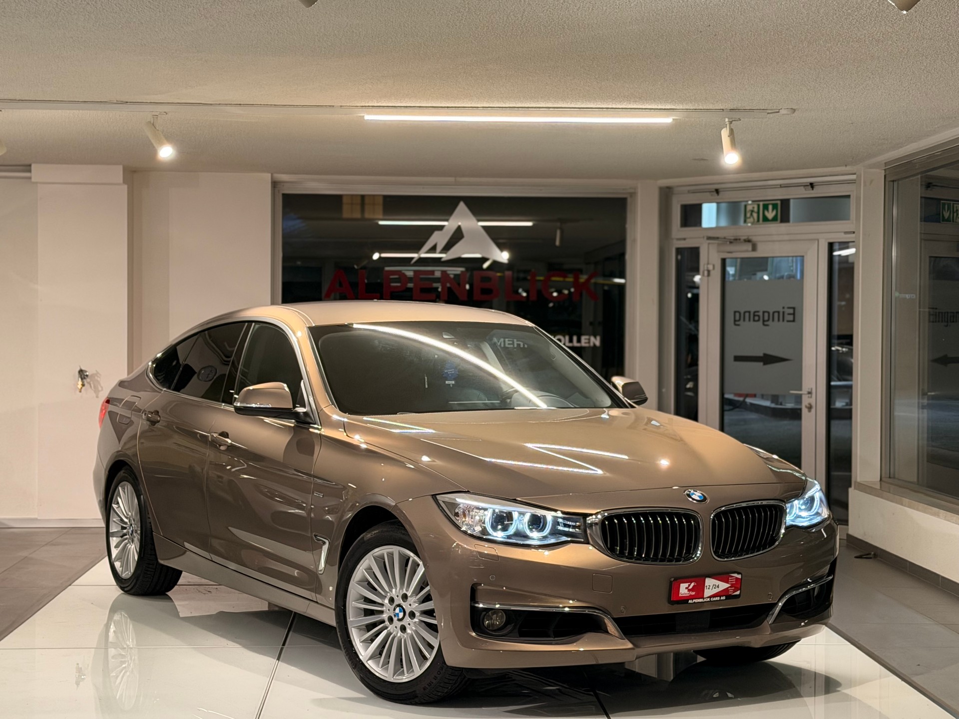 BMW 335i GT xDrive Luxury Line Steptronic-image-0