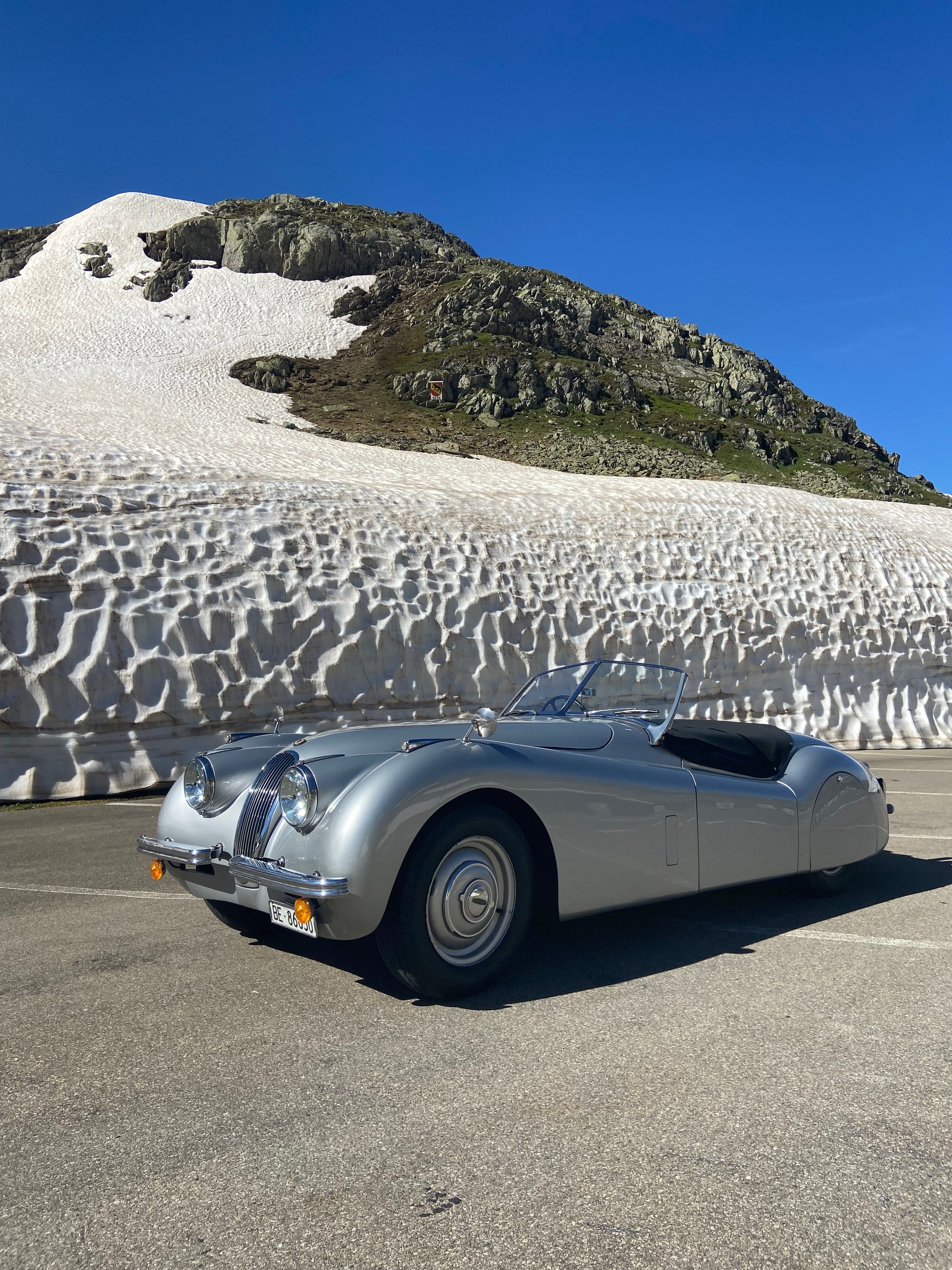 JAGUAR XK120 OTS Schweizer Auslieferung!-image-9
