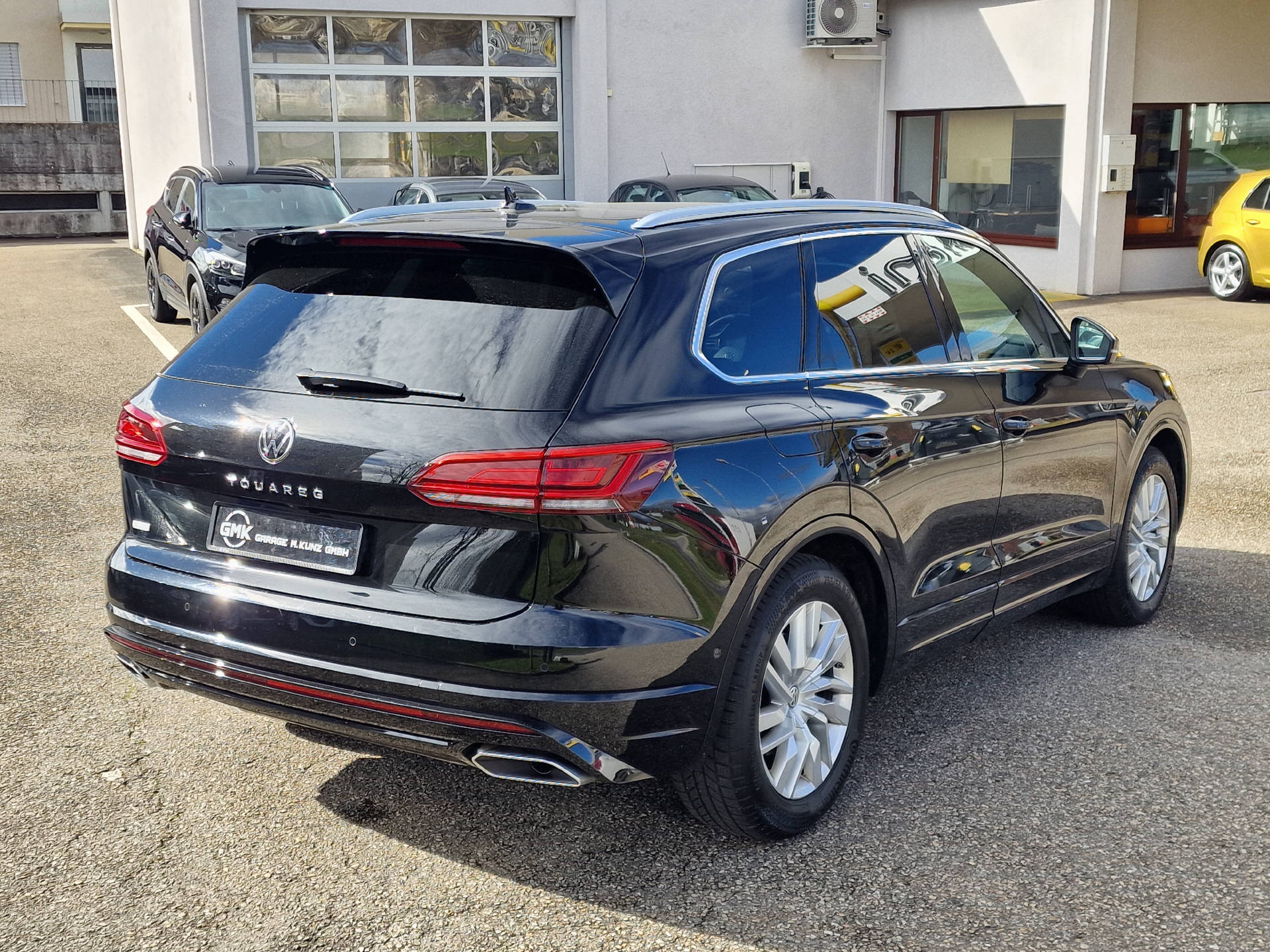 VW Touareg 3.0 V6 TDI 286 R-Line 75 Edition-image-4