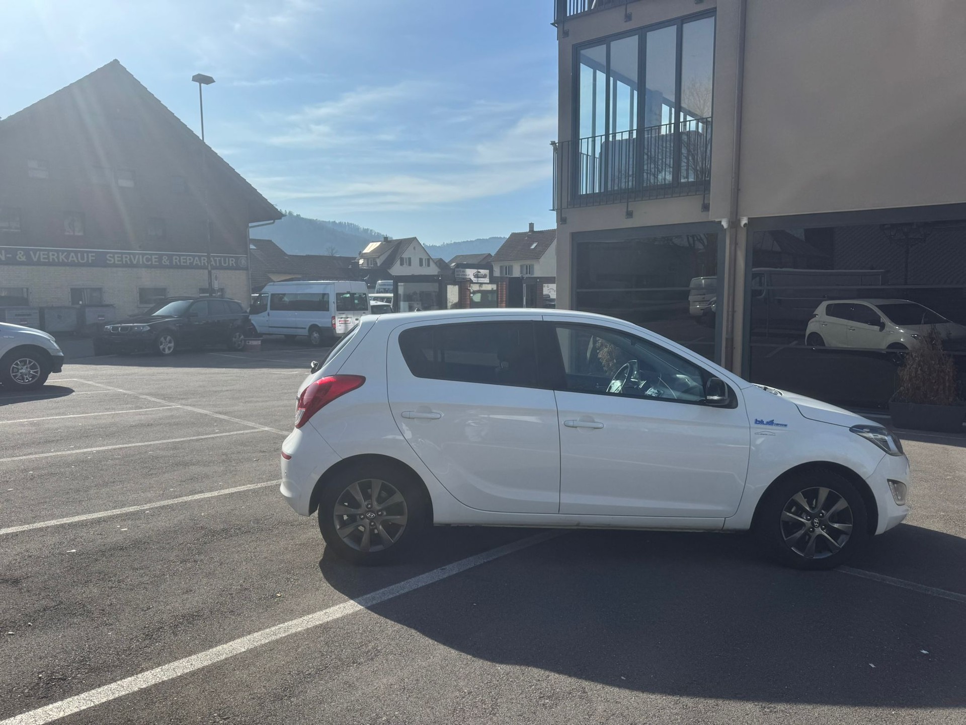 HYUNDAI i20 1.2 Pica-image-3